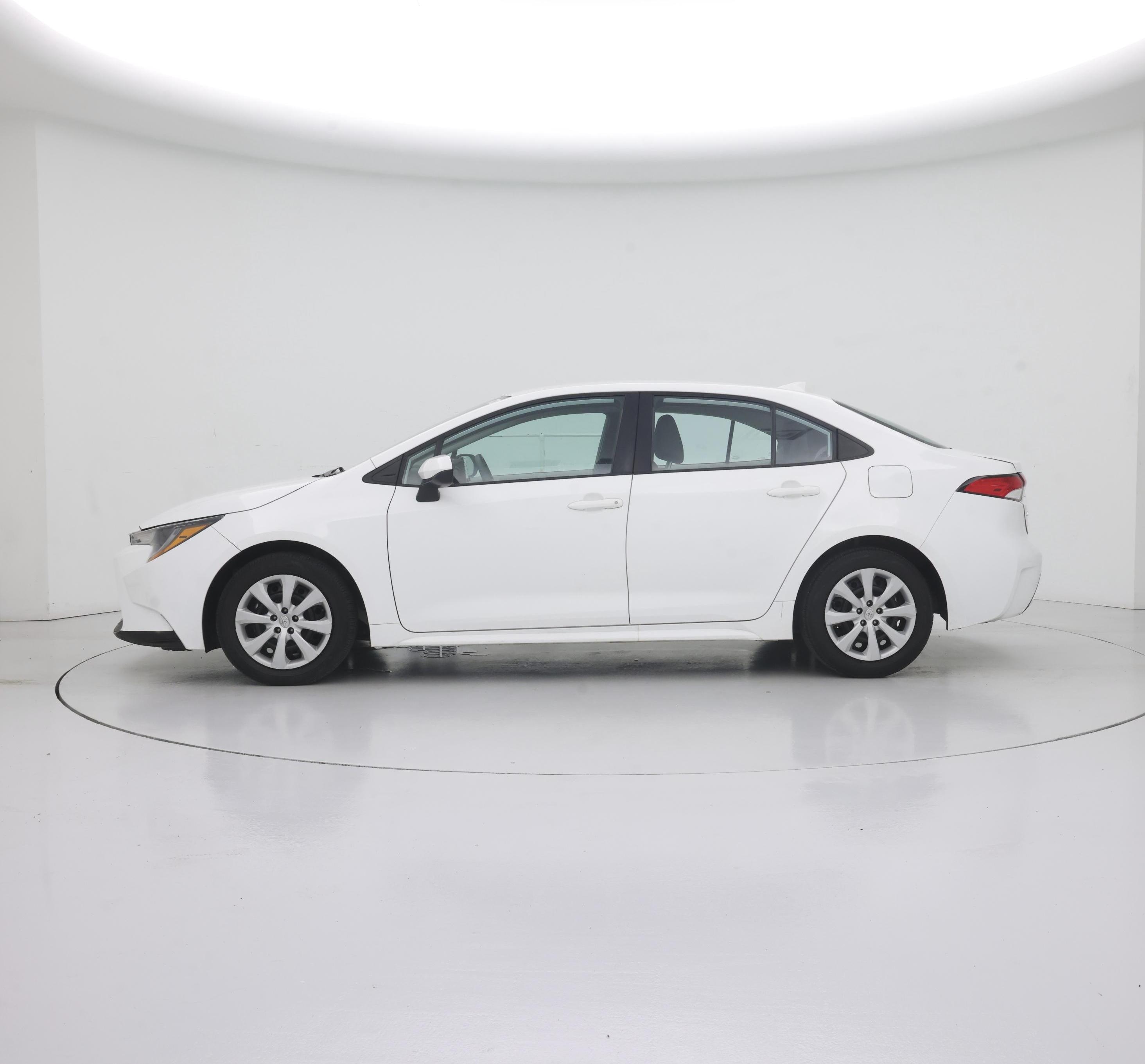 Thumbnail: 2022 Toyota Corolla - 3
