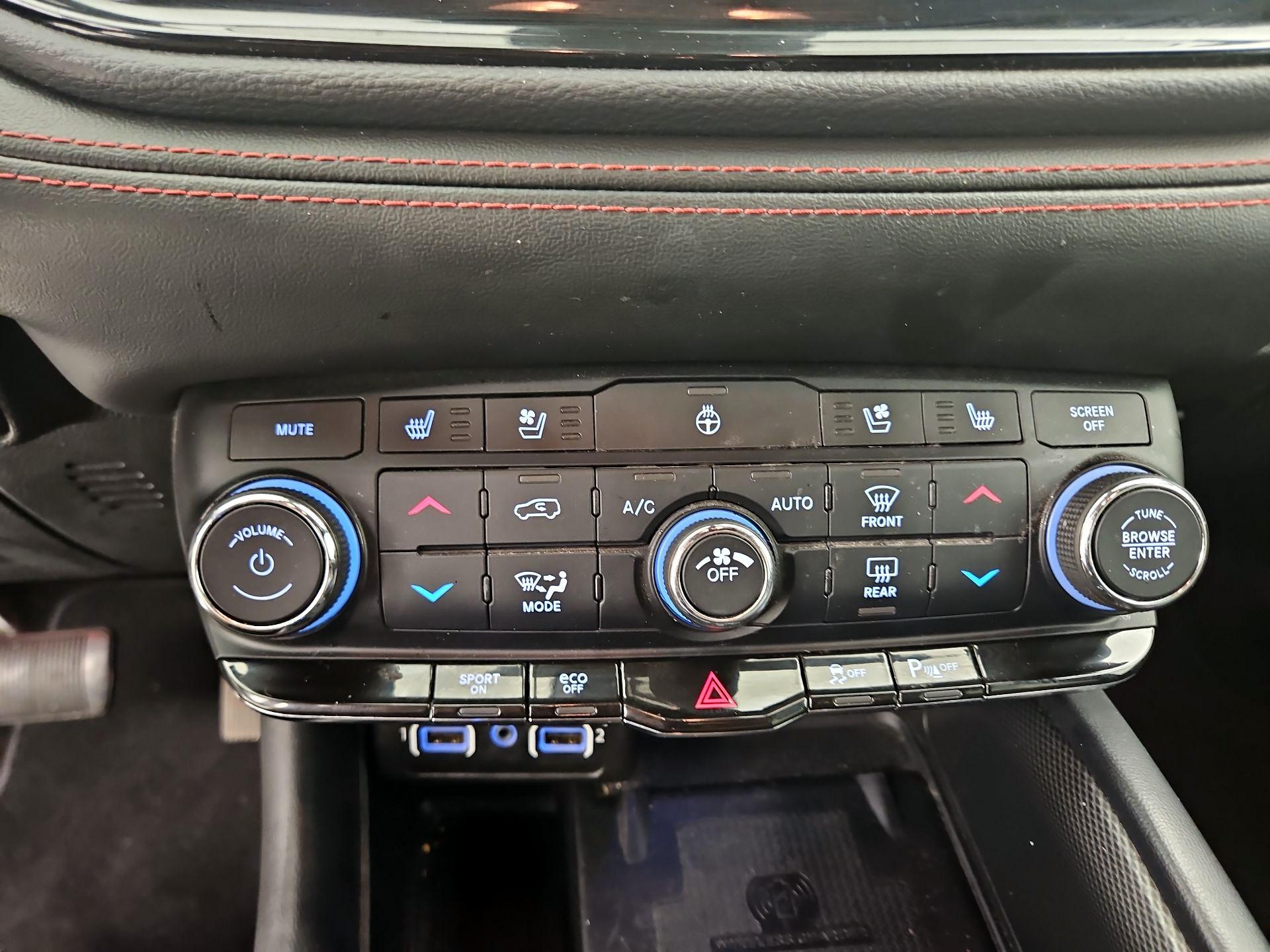 Thumbnail: 2023 Dodge Durango - 17