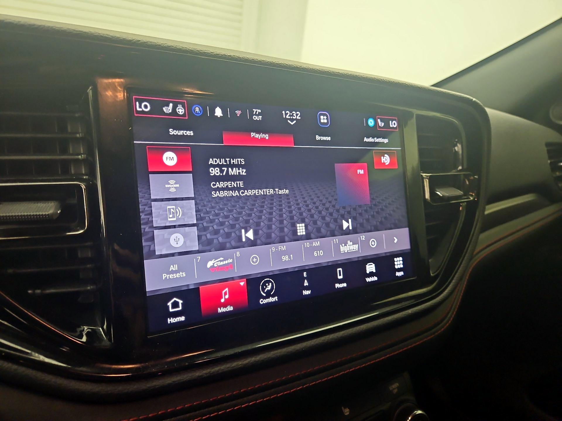 Thumbnail: 2023 Dodge Durango - 16