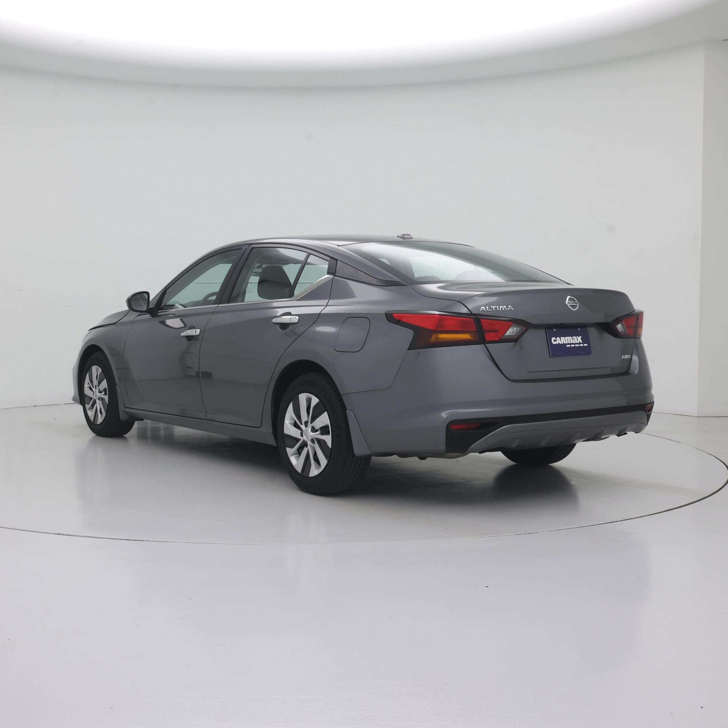 Thumbnail: 2020 Nissan Altima - 2