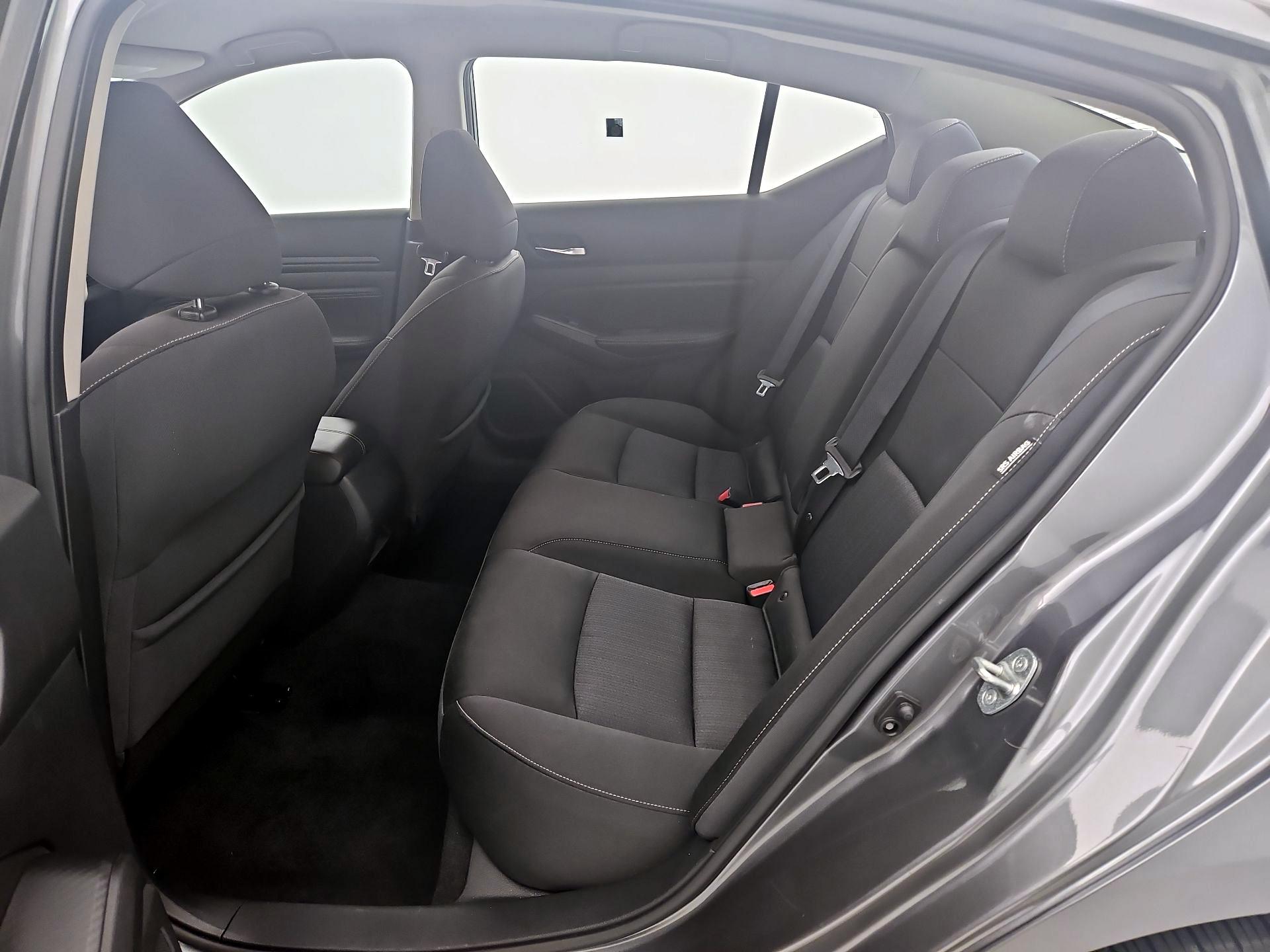 Thumbnail: 2020 Nissan Altima - 19