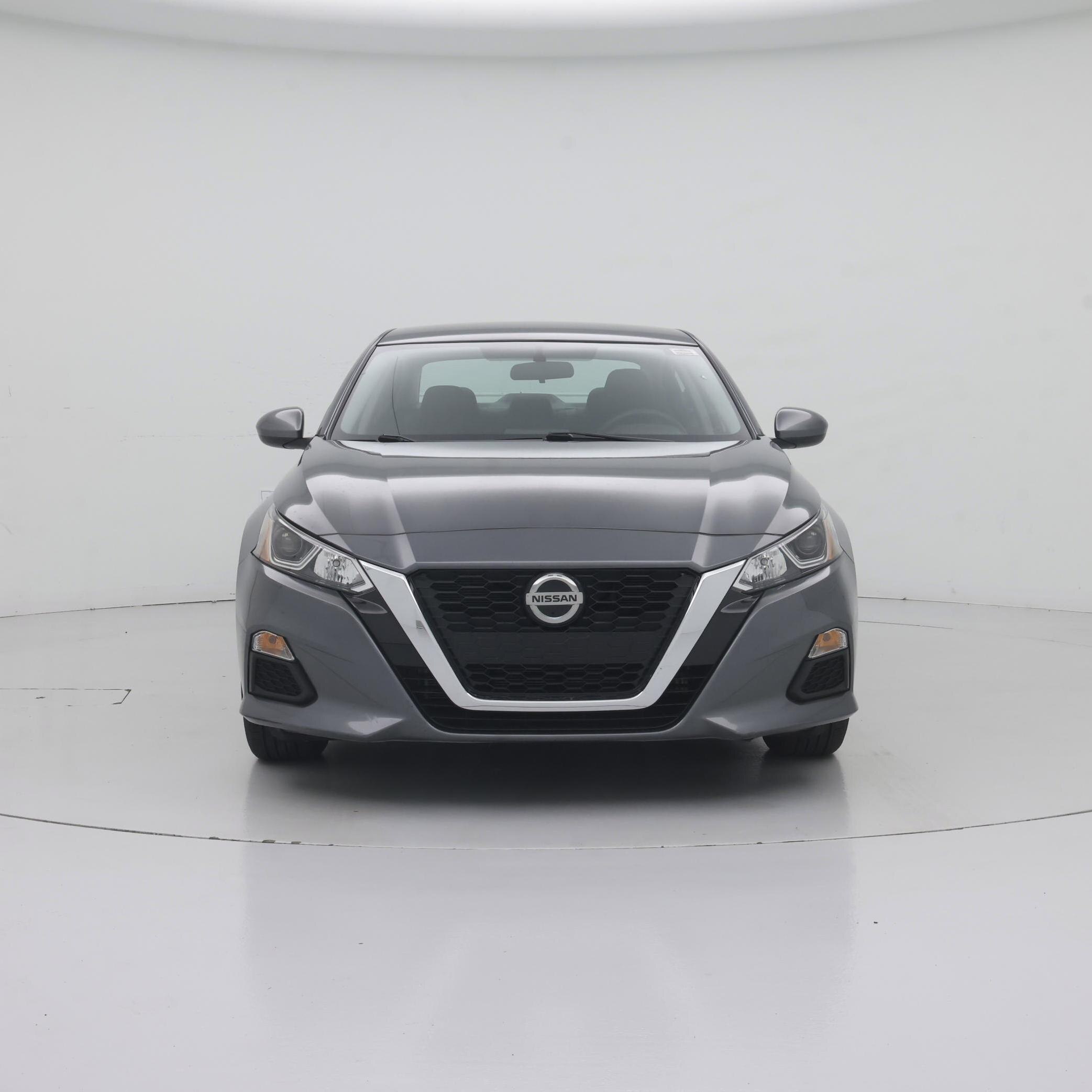 Thumbnail: 2020 Nissan Altima - 5