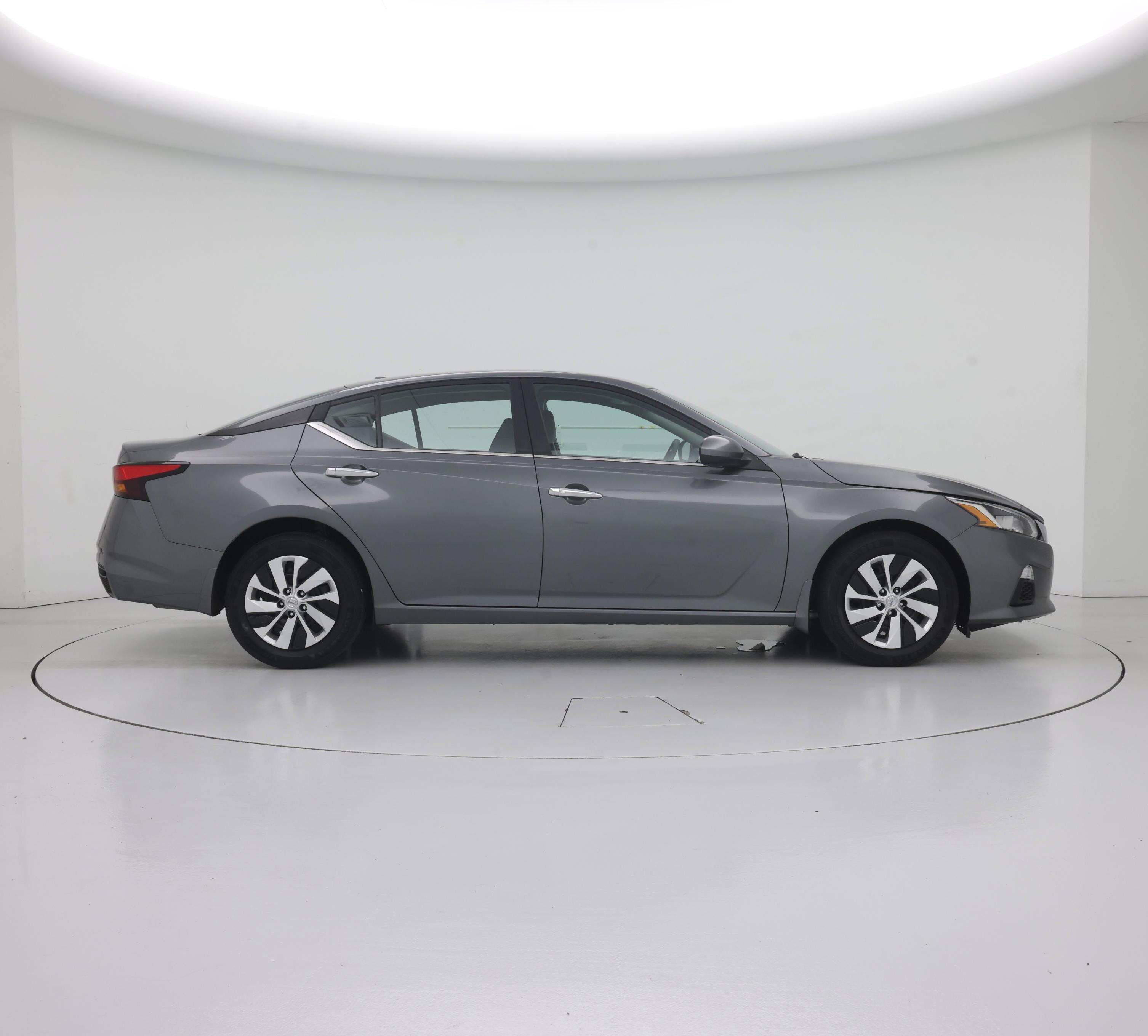 Thumbnail: 2020 Nissan Altima - 7