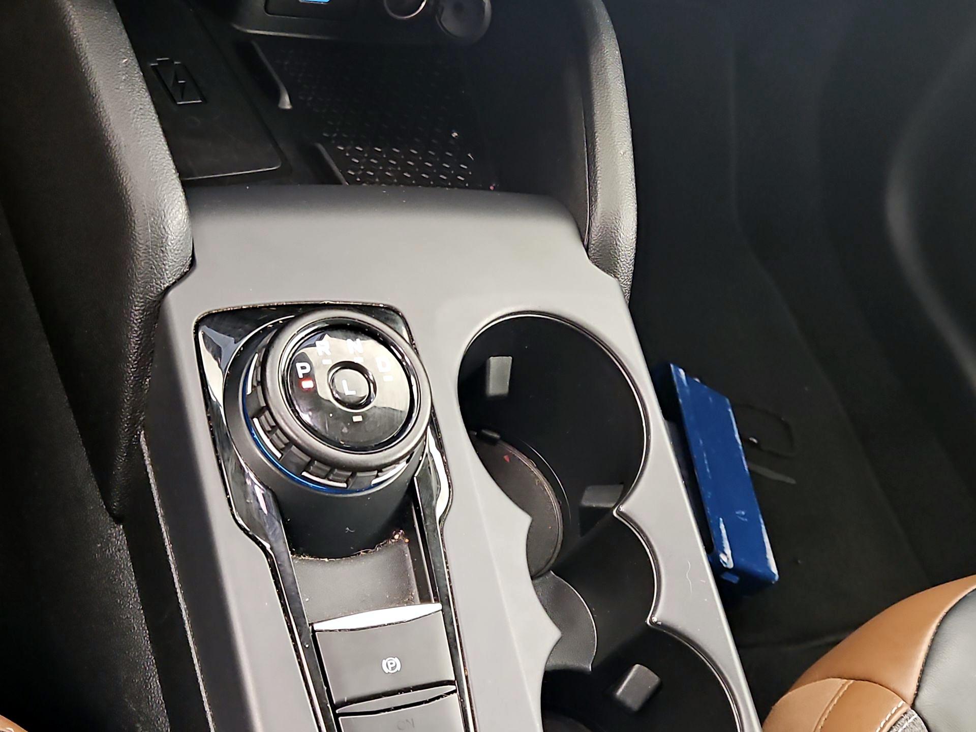 Thumbnail: 2022 Ford Bronco Sport - 18