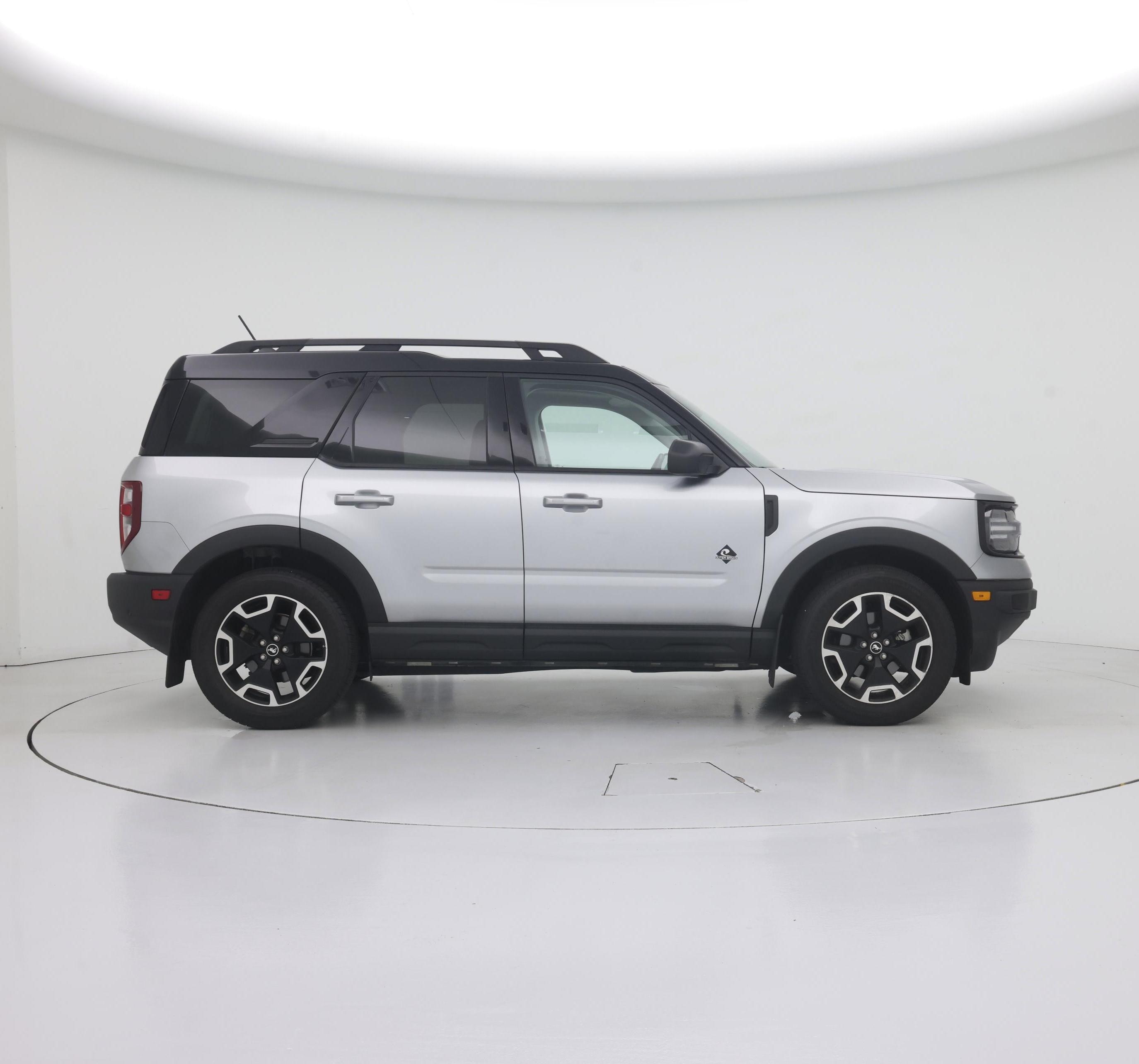 Thumbnail: 2022 Ford Bronco Sport - 7