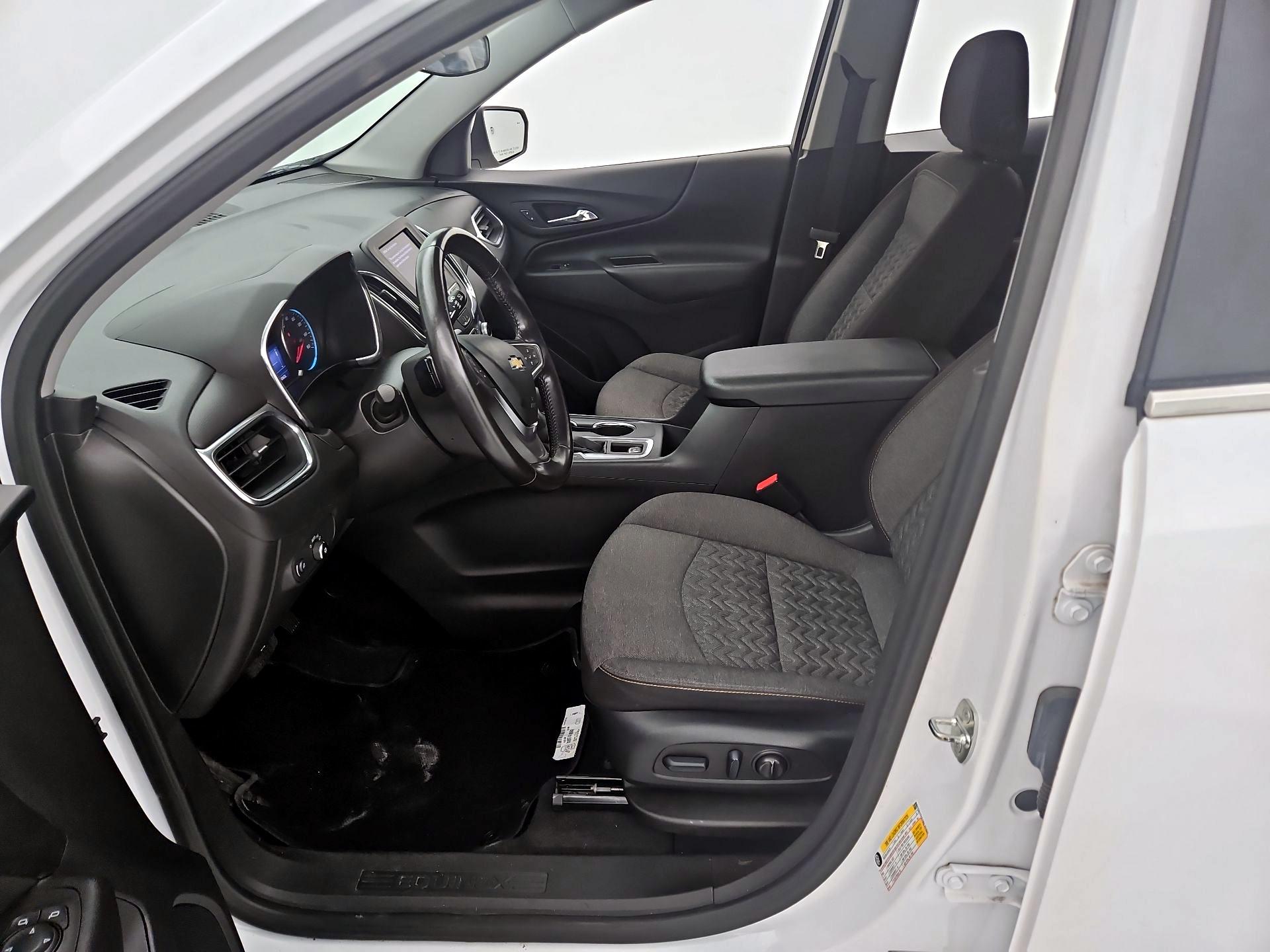 Thumbnail: 2022 Chevrolet Equinox - 11