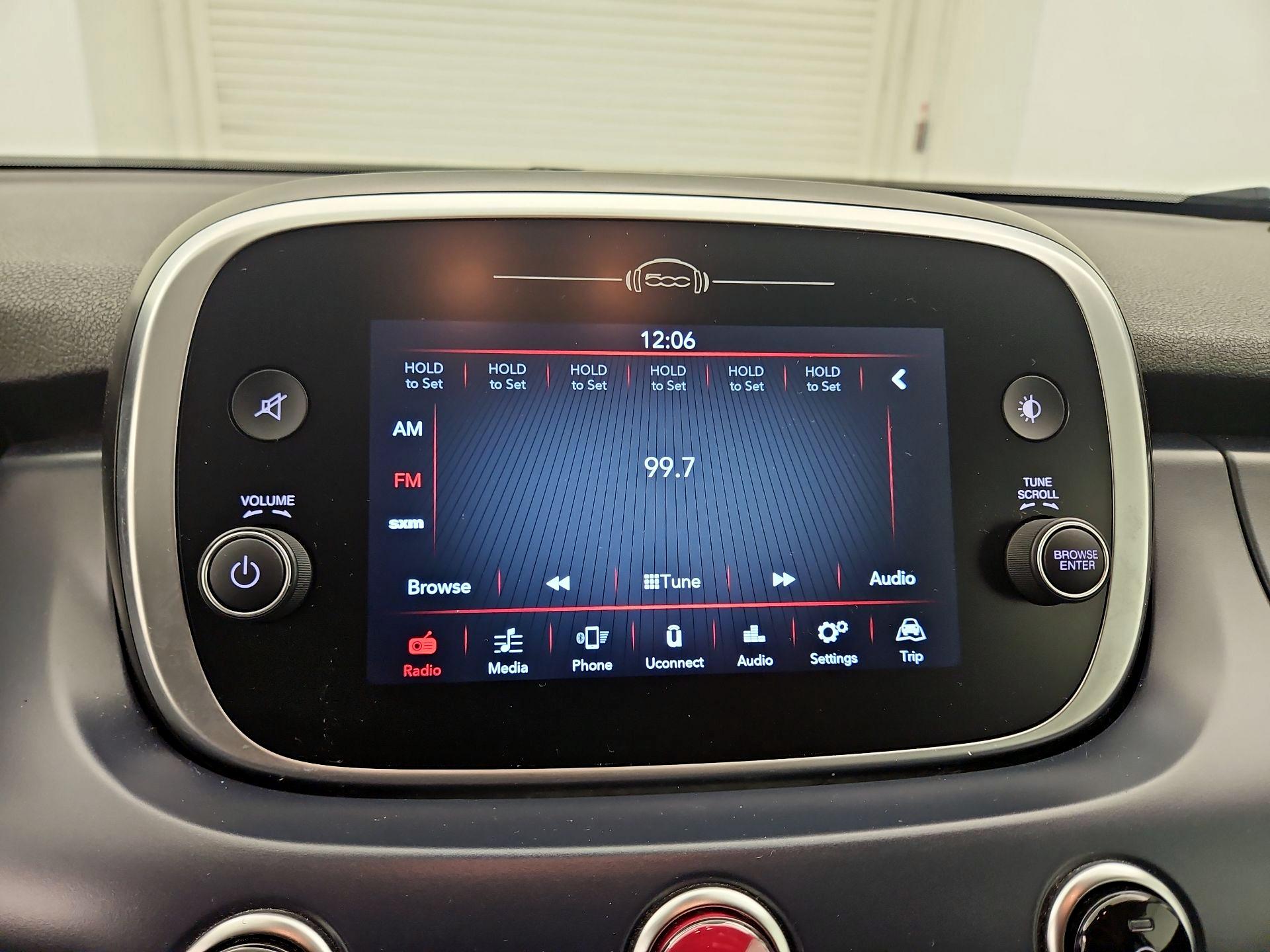 Thumbnail: 2022 Fiat 500X - 16