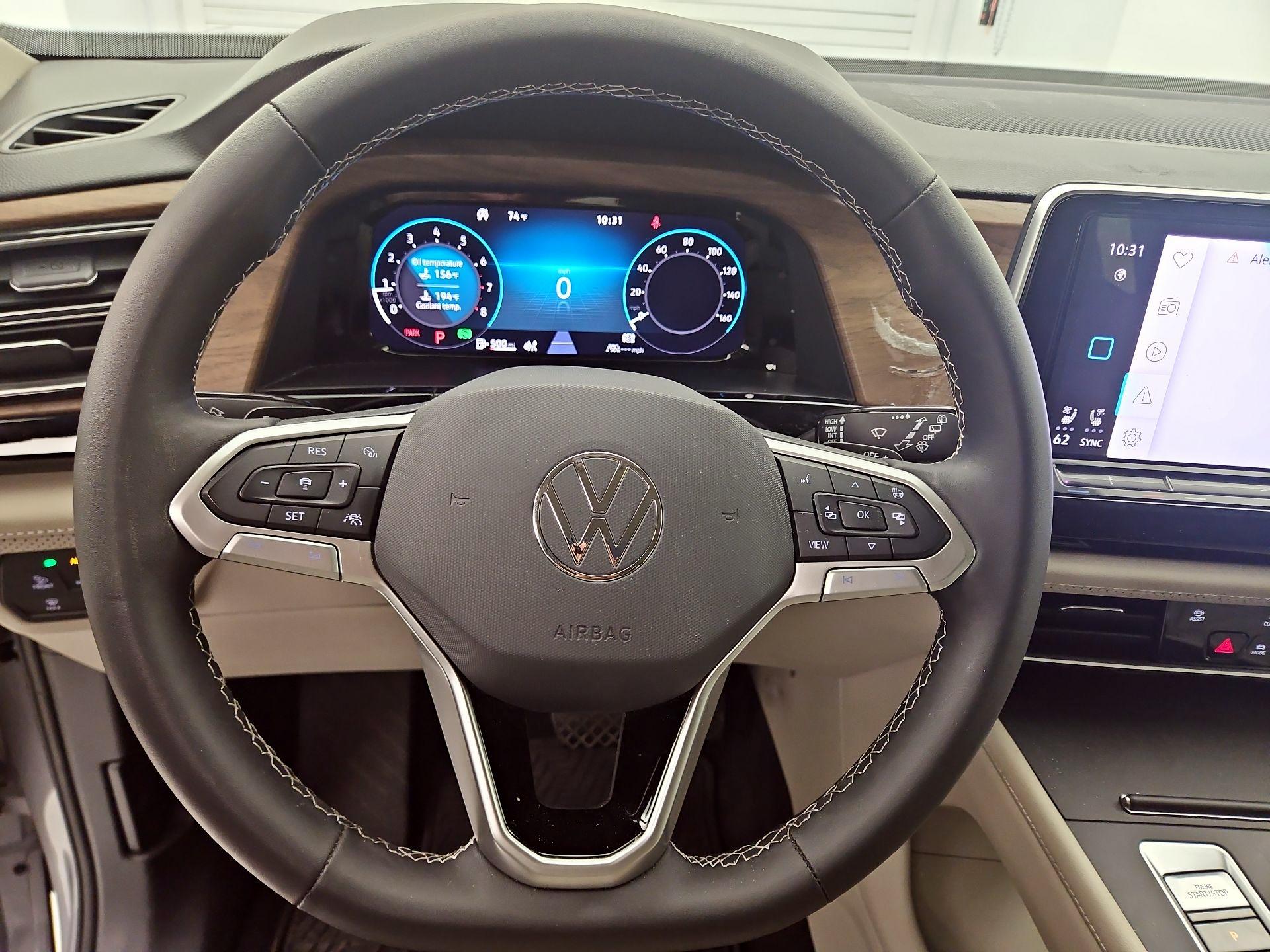 Thumbnail: 2024 Volkswagen Atlas - 10