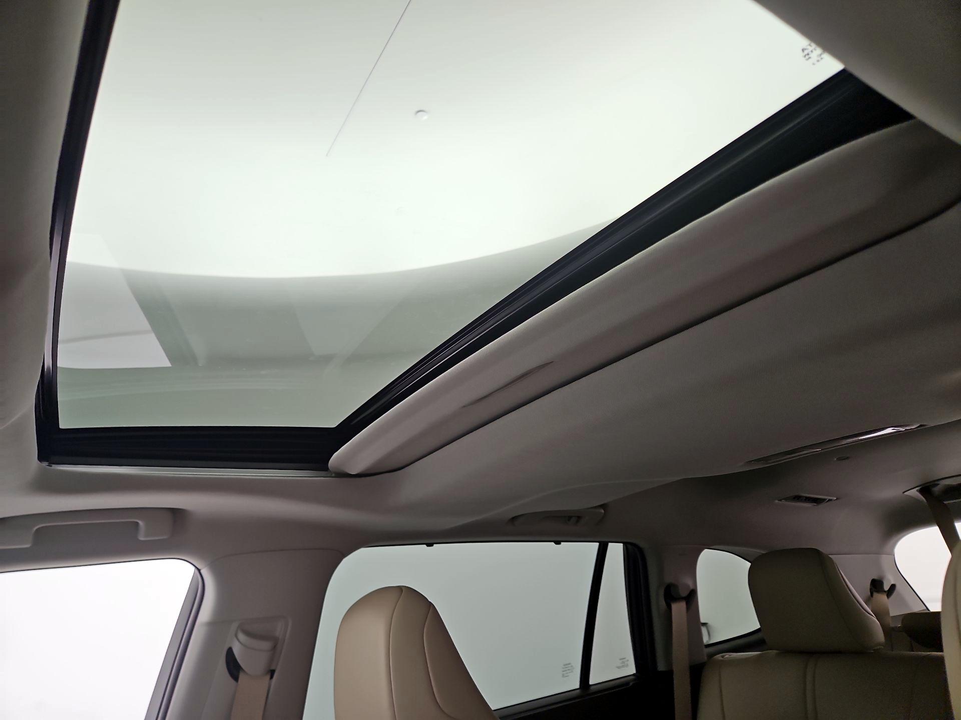 Thumbnail: 2021 Toyota Highlander - 19