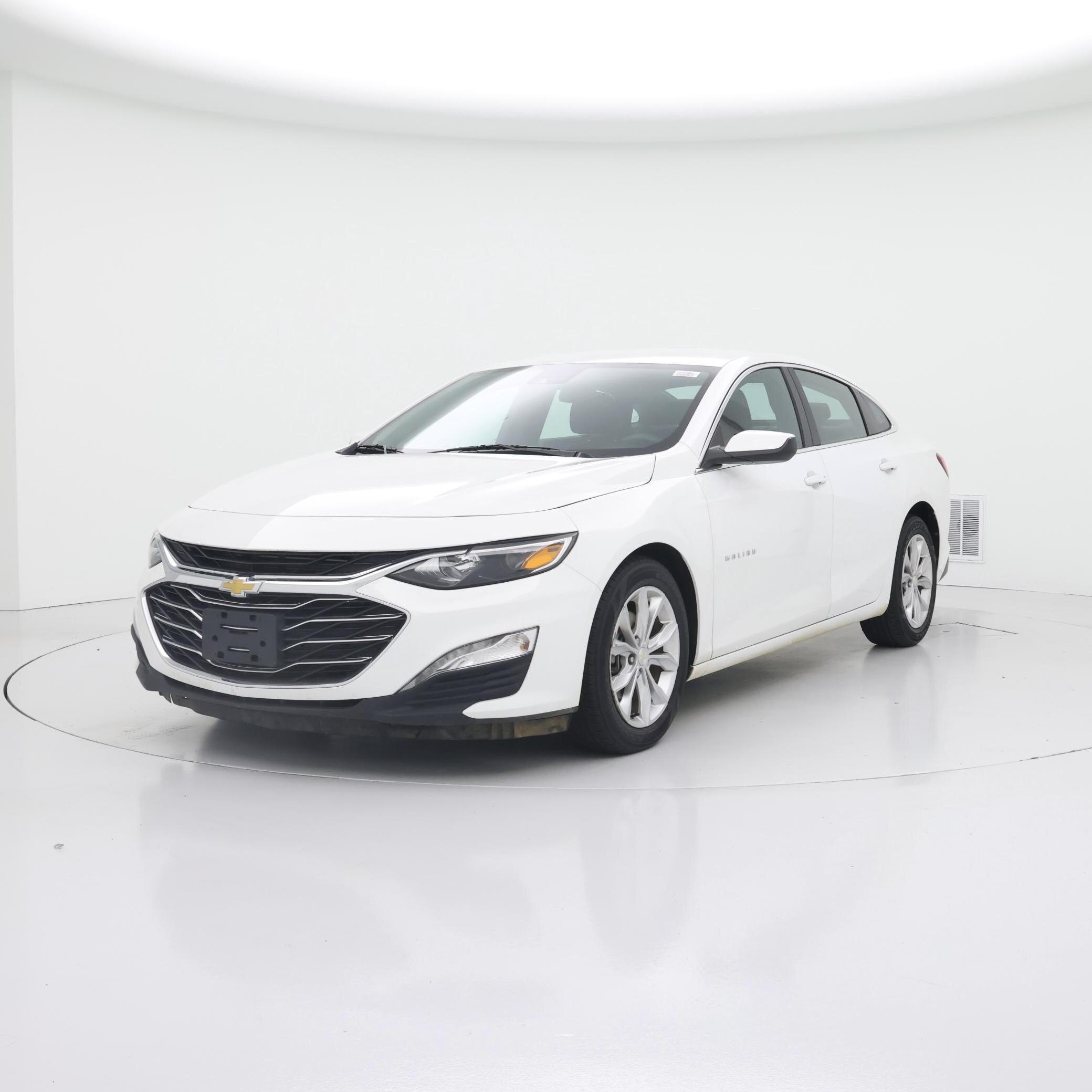 Thumbnail: 2023 Chevrolet Malibu - 4