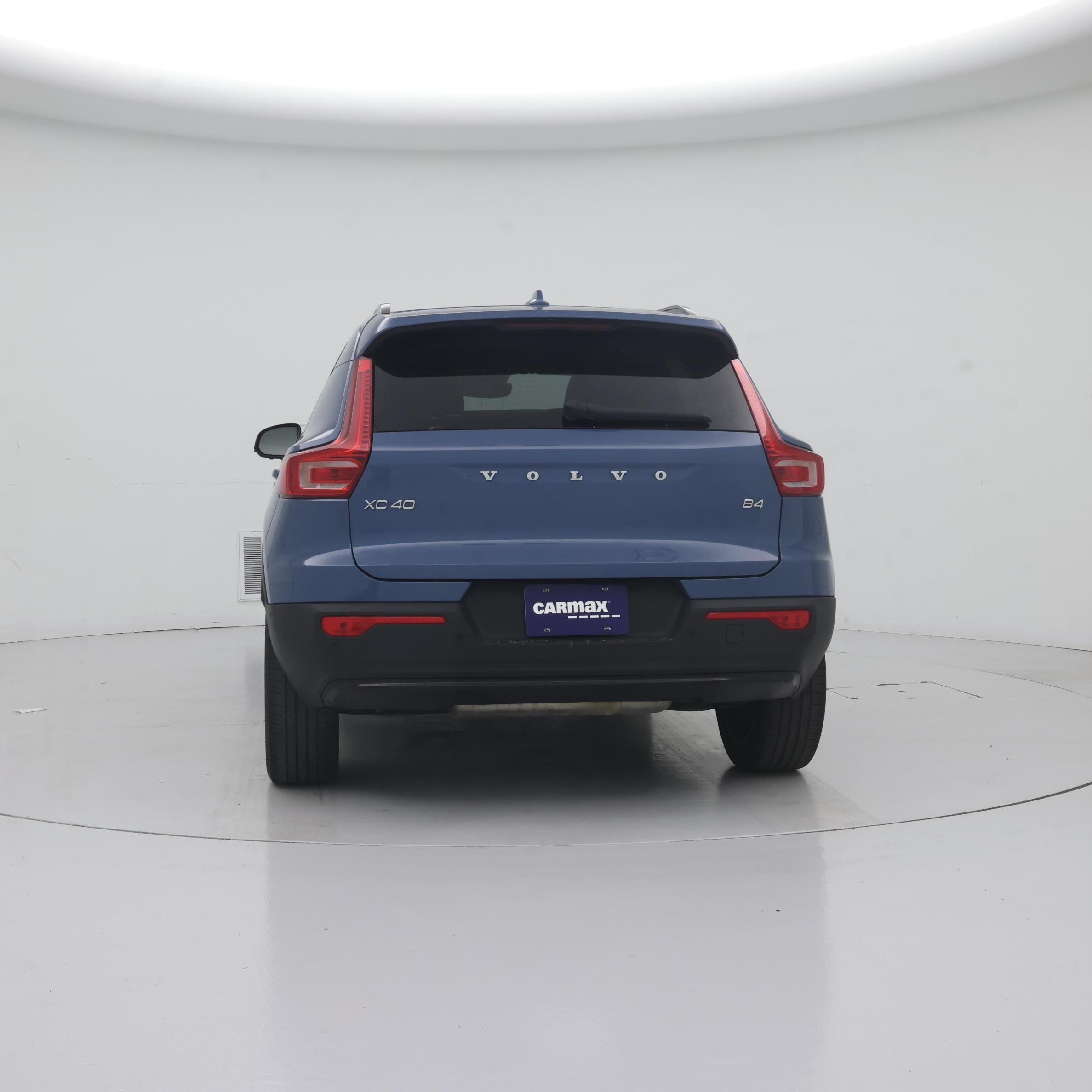 Thumbnail: 2023 Volvo XC40 - 6