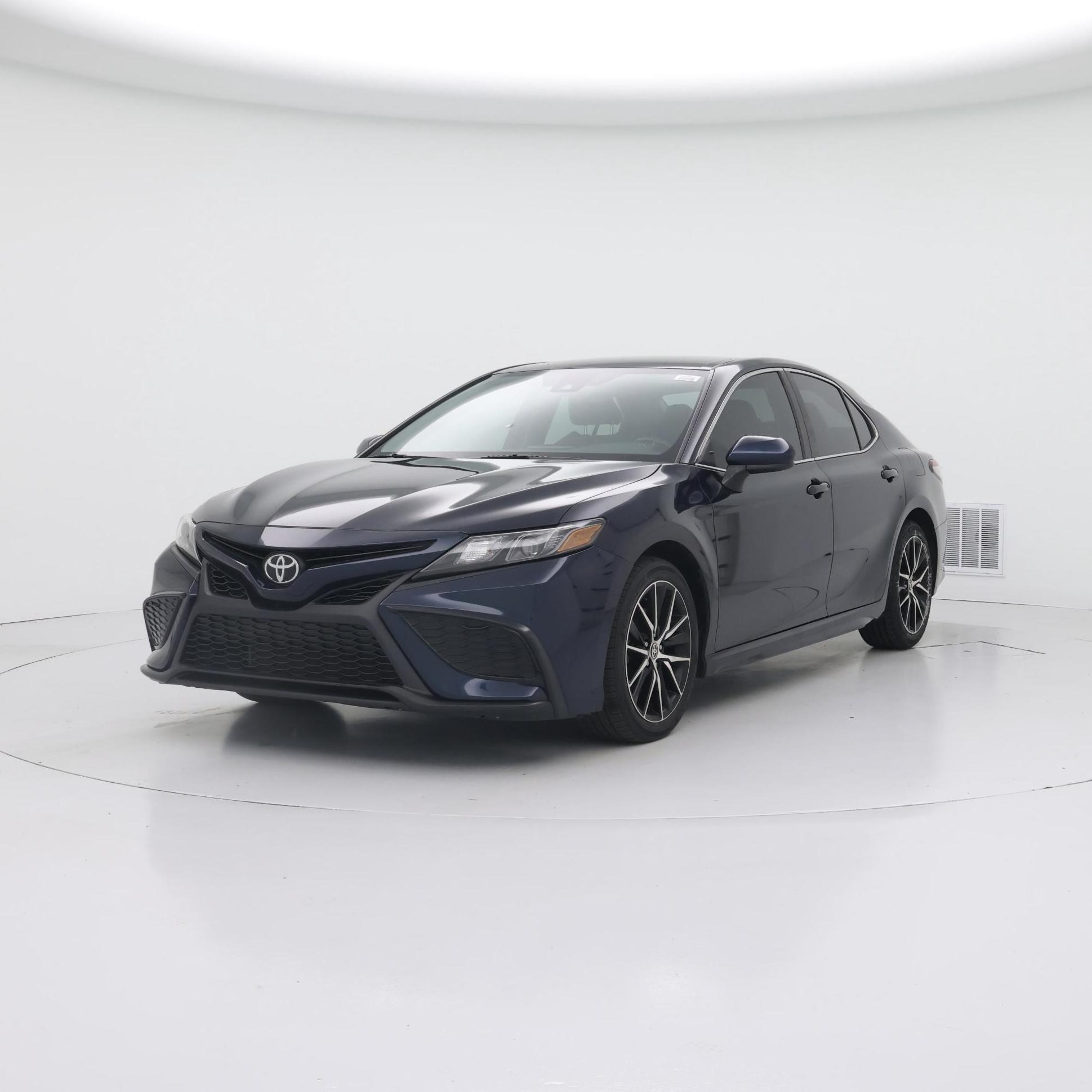 Thumbnail: 2021 Toyota Camry - 4