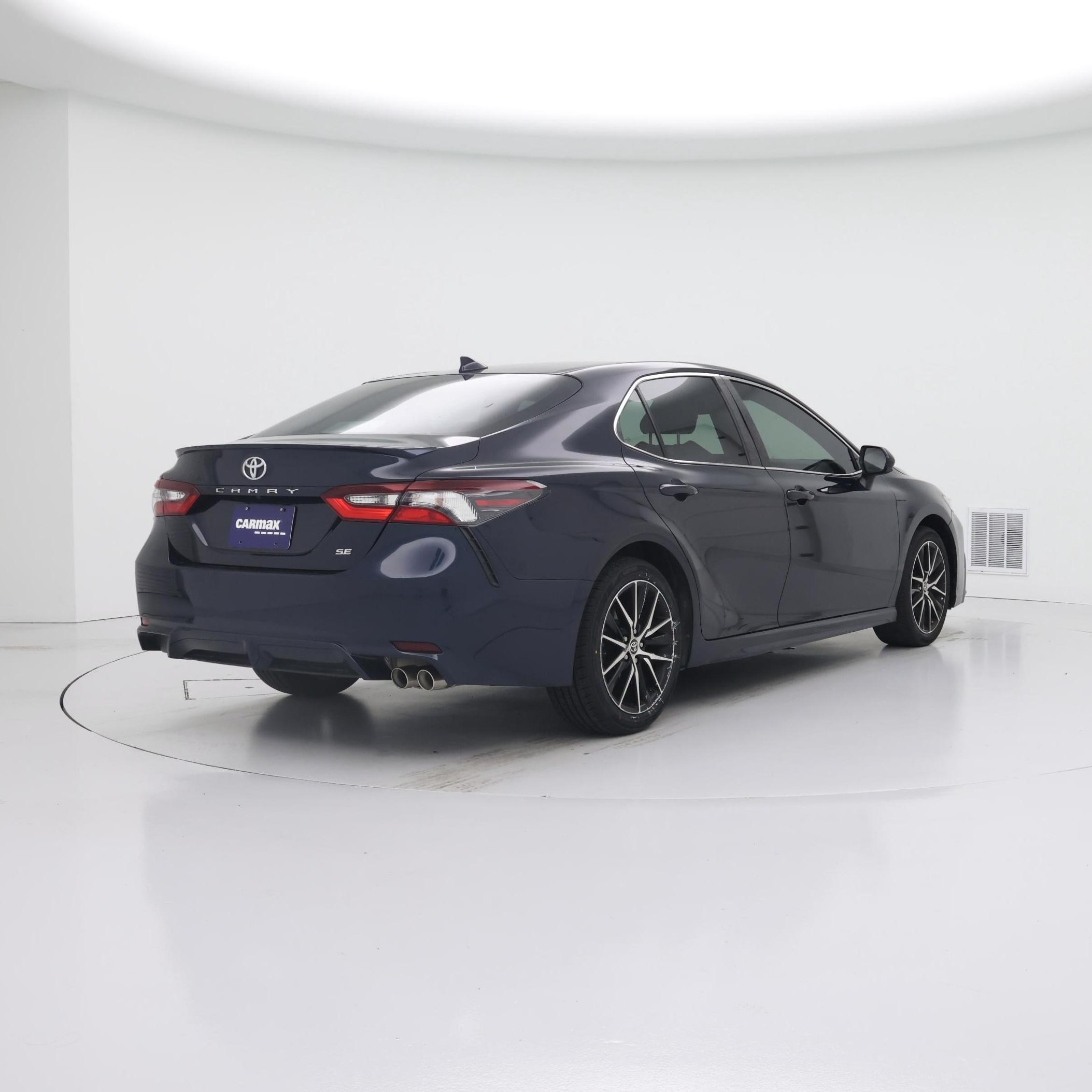 Thumbnail: 2021 Toyota Camry - 8