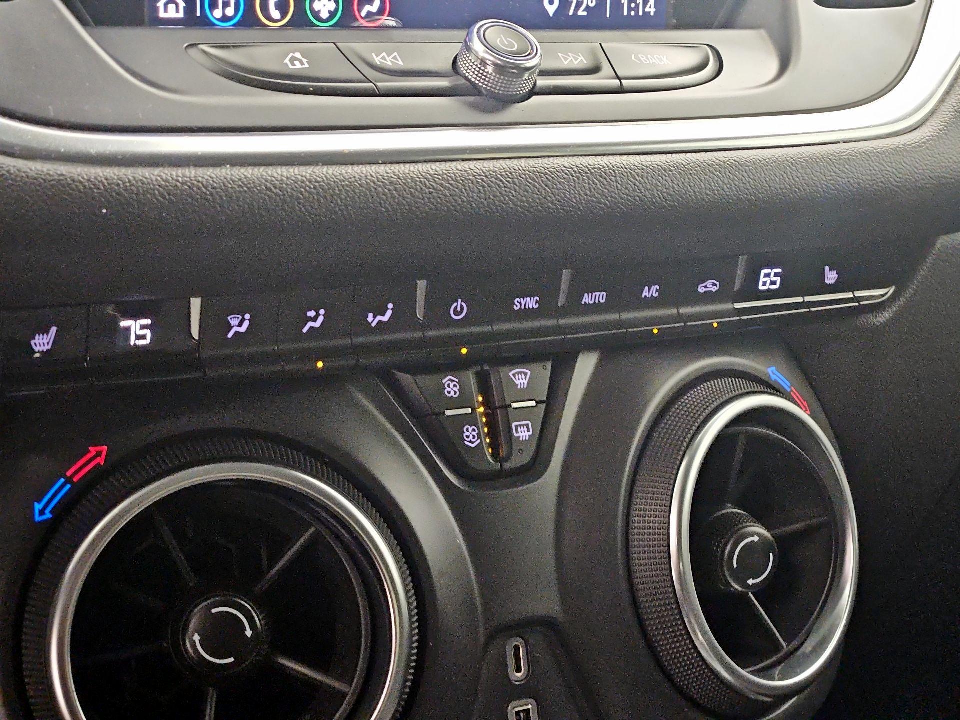 Thumbnail: 2022 Chevrolet Blazer - 16