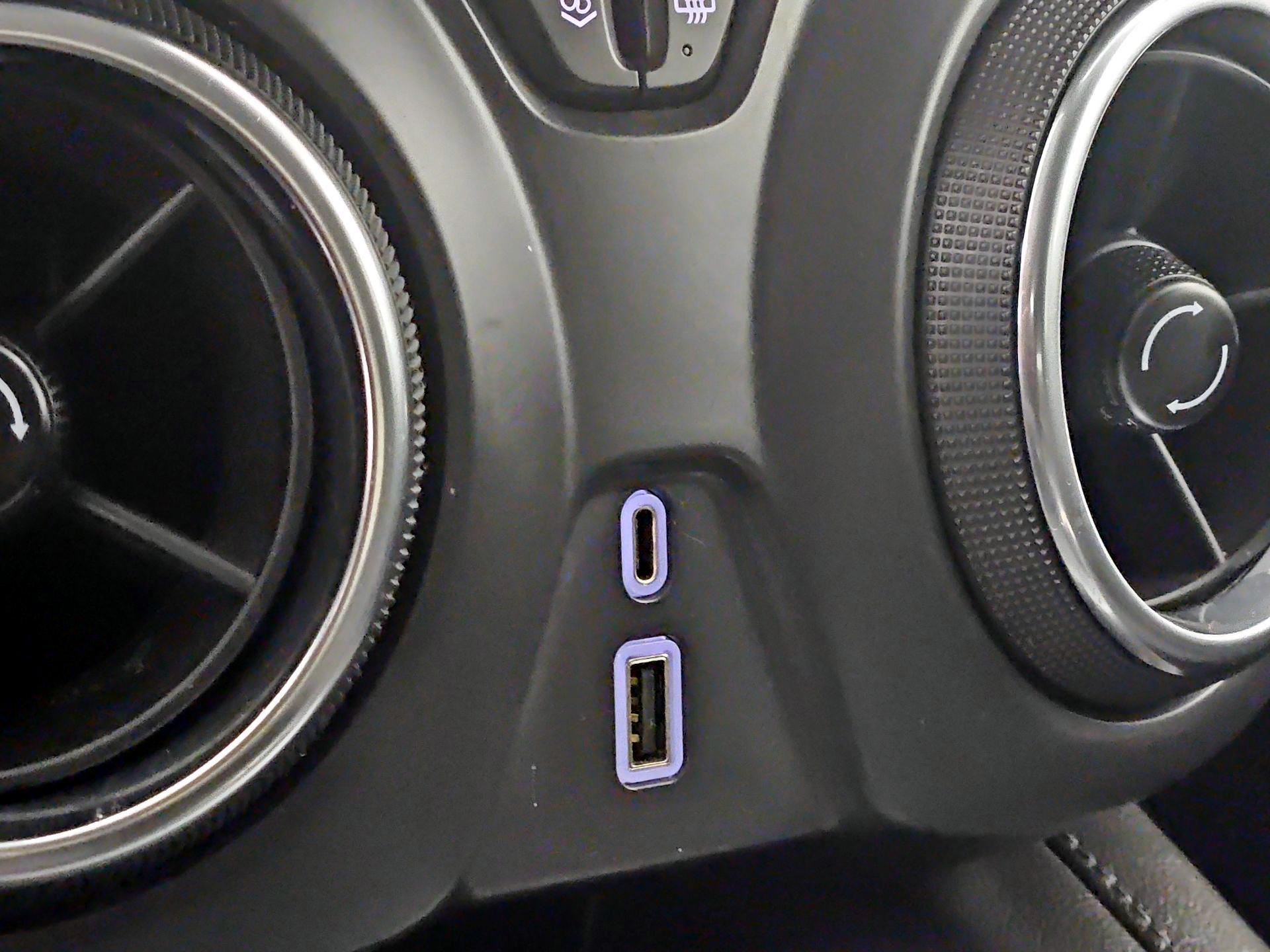 Thumbnail: 2022 Chevrolet Blazer - 18