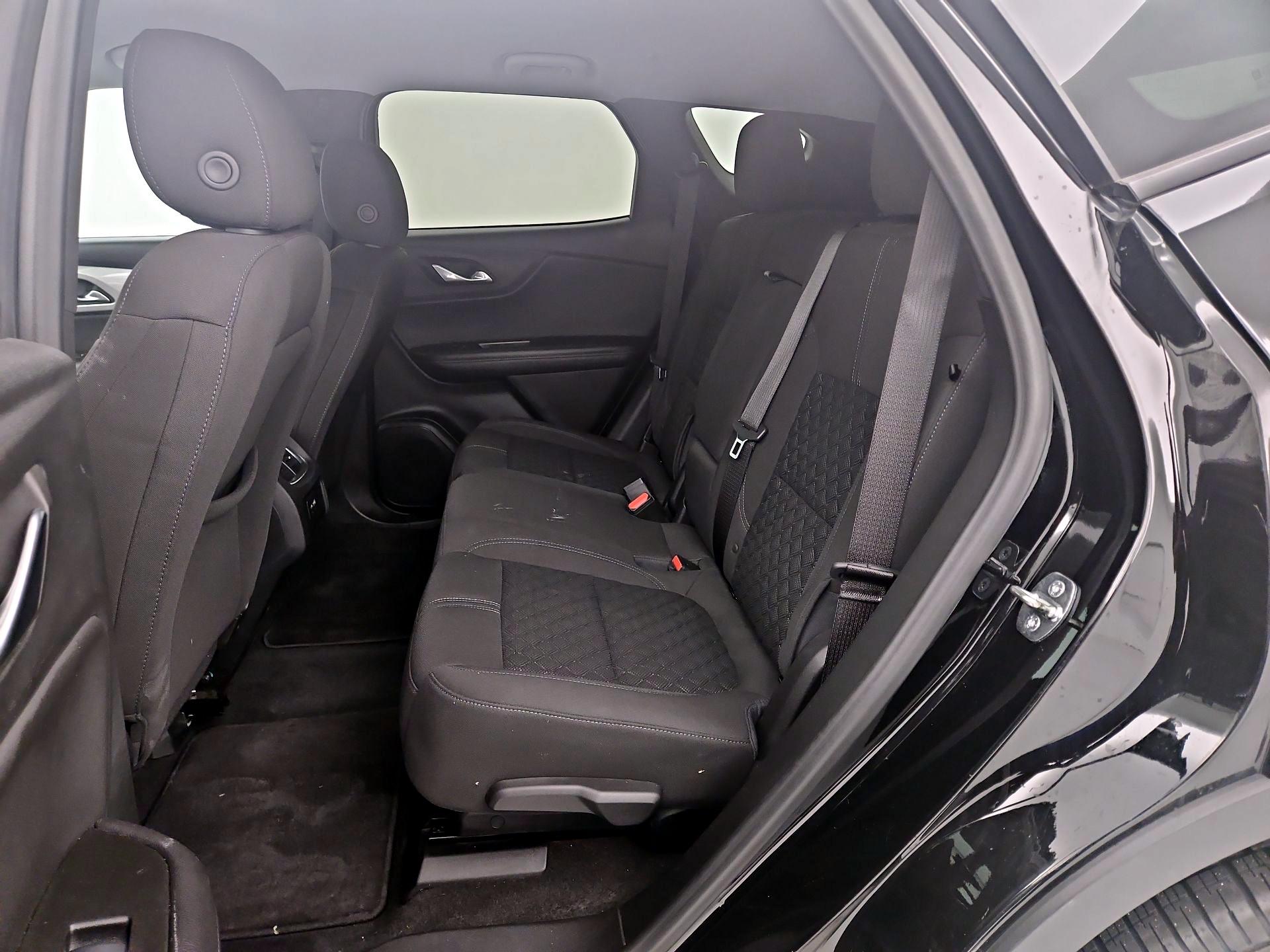 Thumbnail: 2022 Chevrolet Blazer - 19