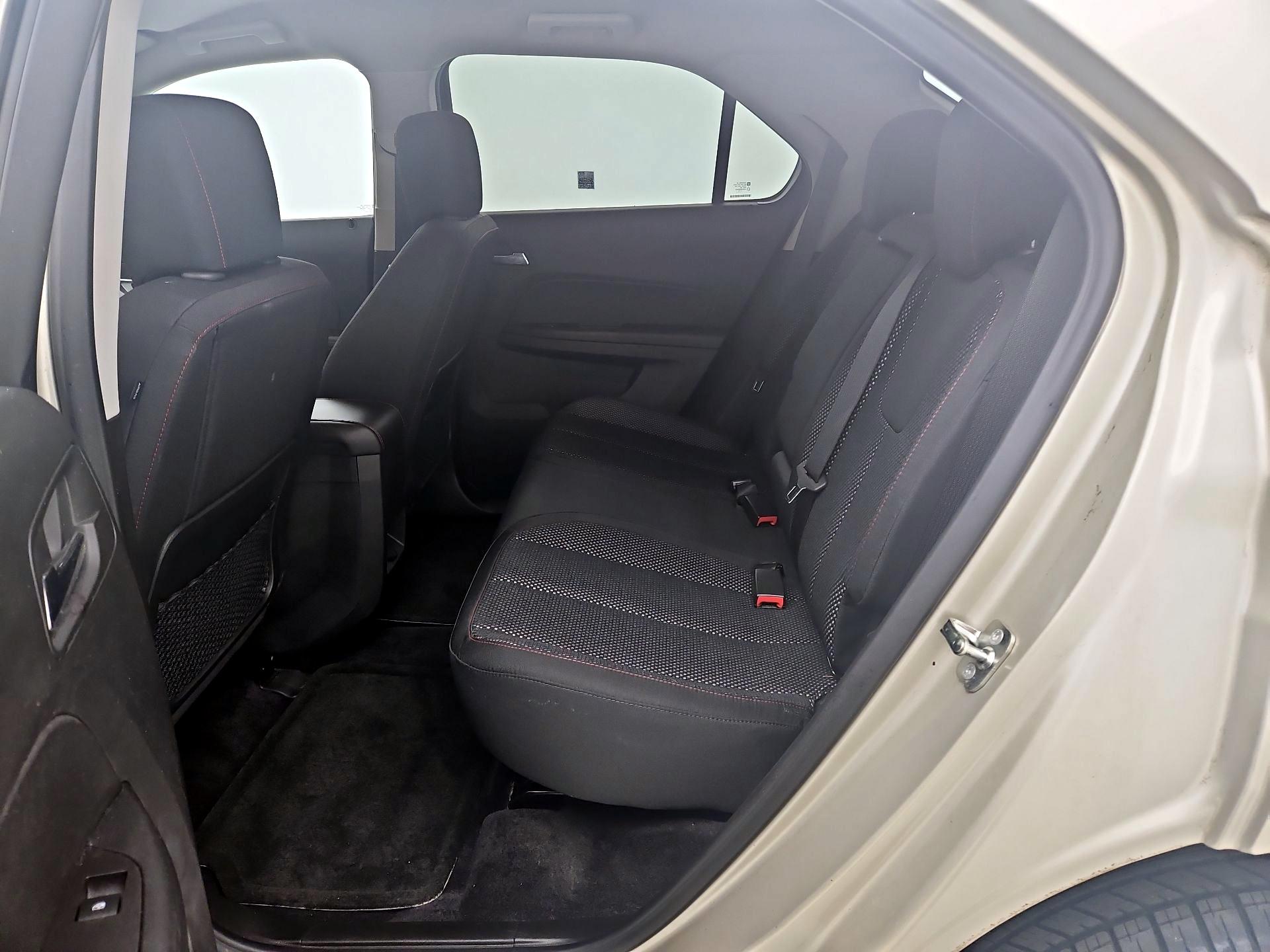 Thumbnail: 2015 Chevrolet Equinox - 18