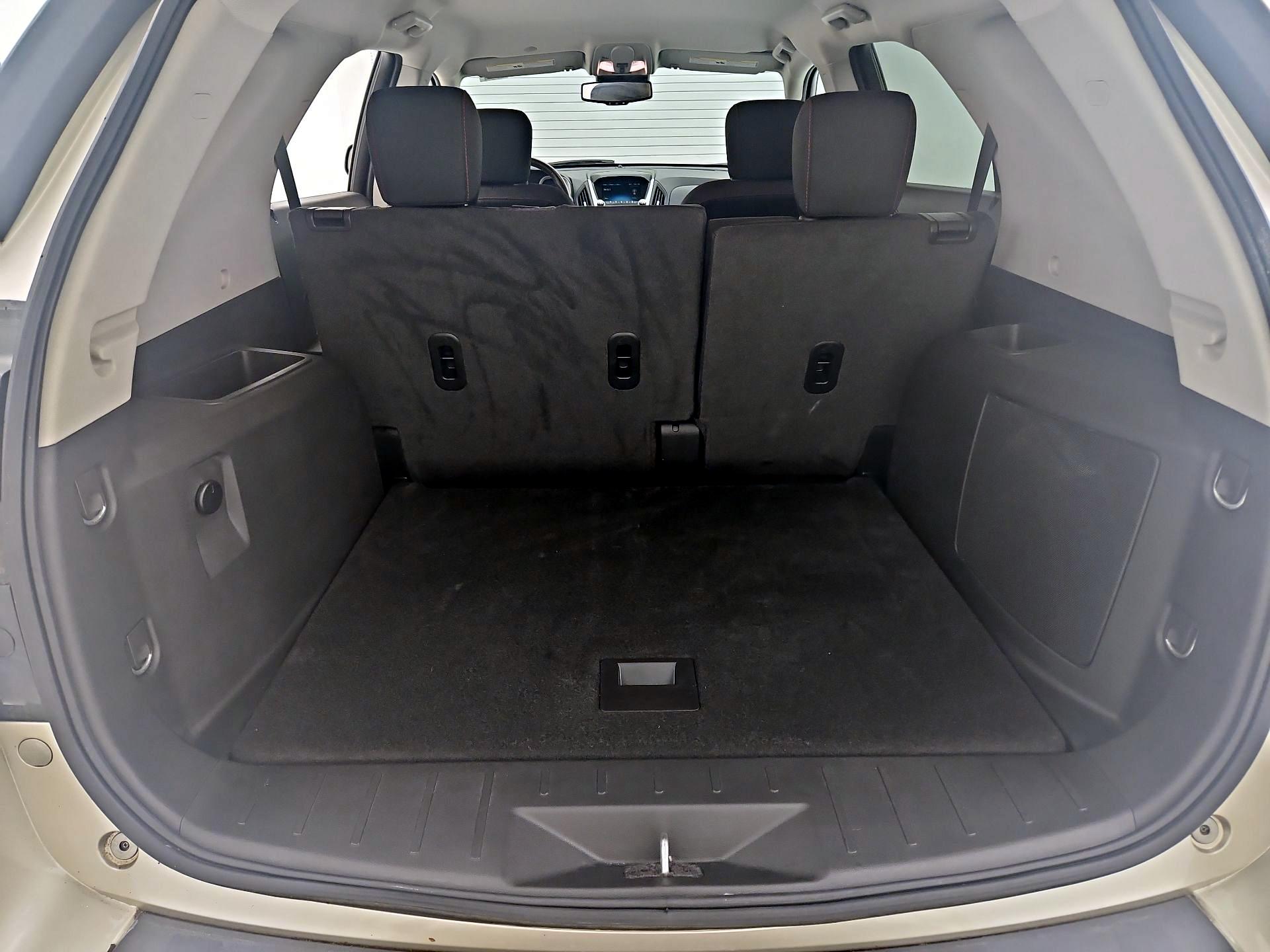 Thumbnail: 2015 Chevrolet Equinox - 19