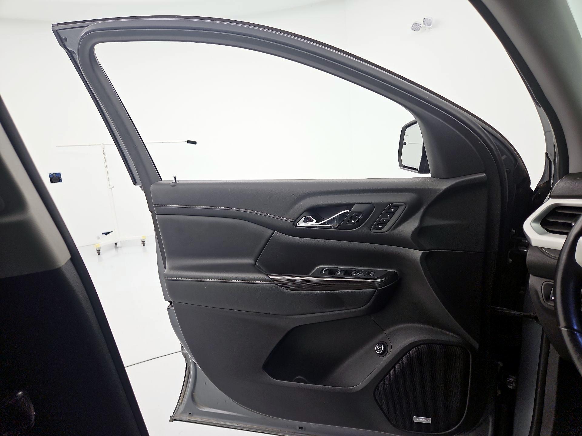 Thumbnail: 2021 GMC Acadia - 12