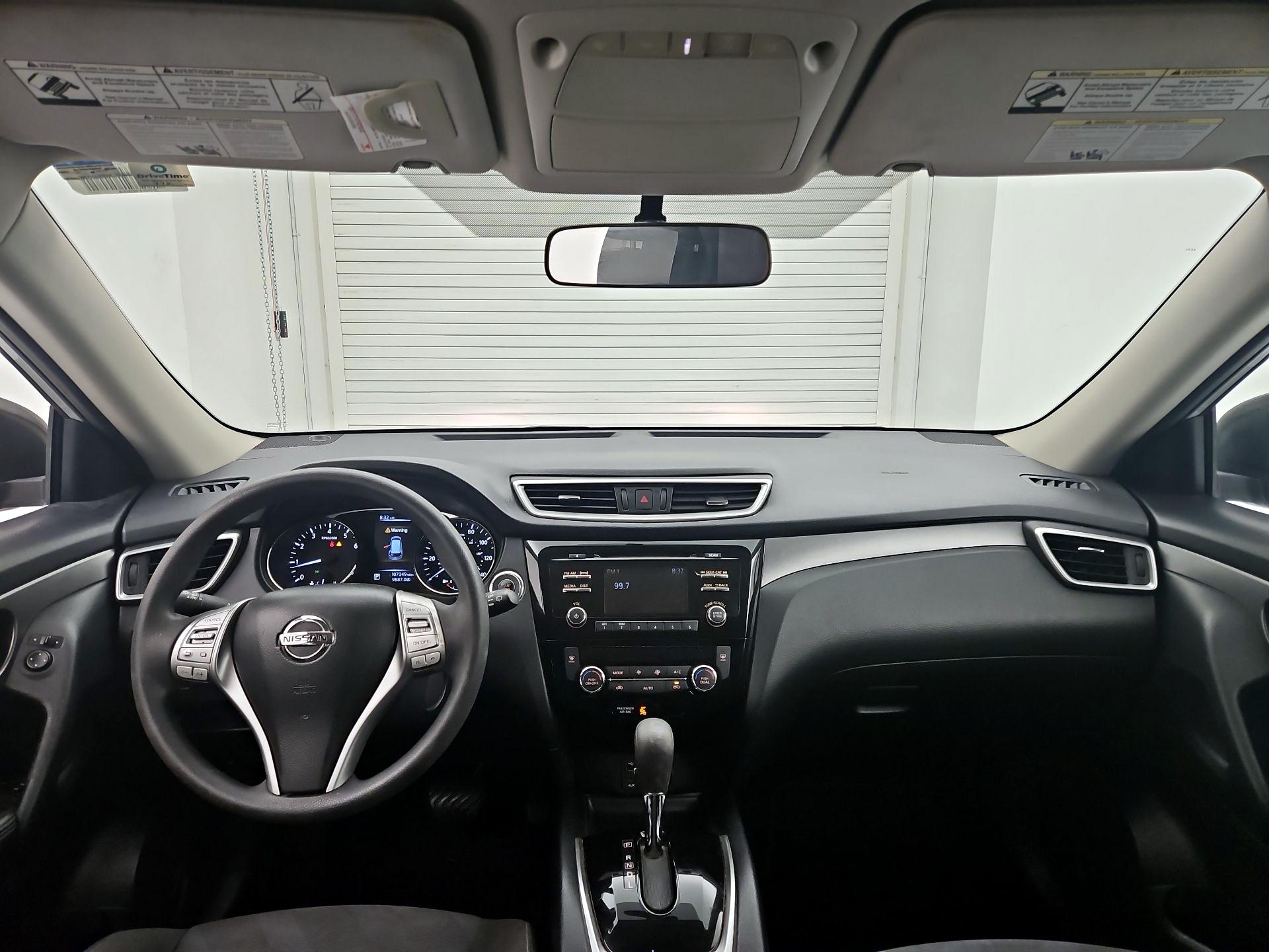 Thumbnail: 2015 Nissan Rogue - 9