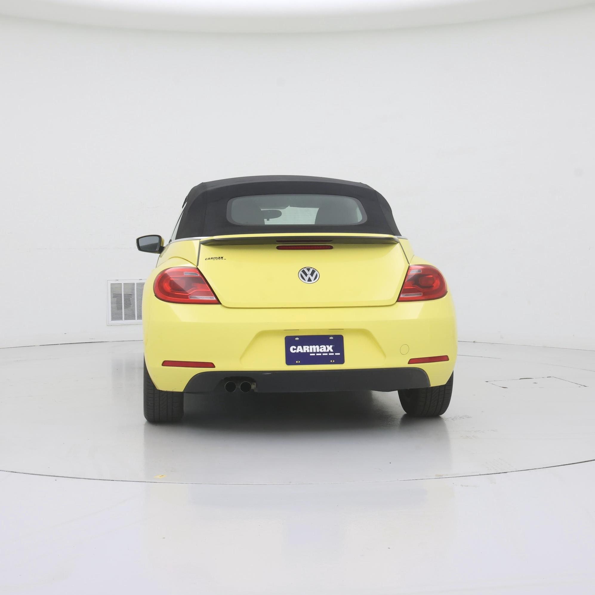 Thumbnail: 2015 Volkswagen Beetle - 6