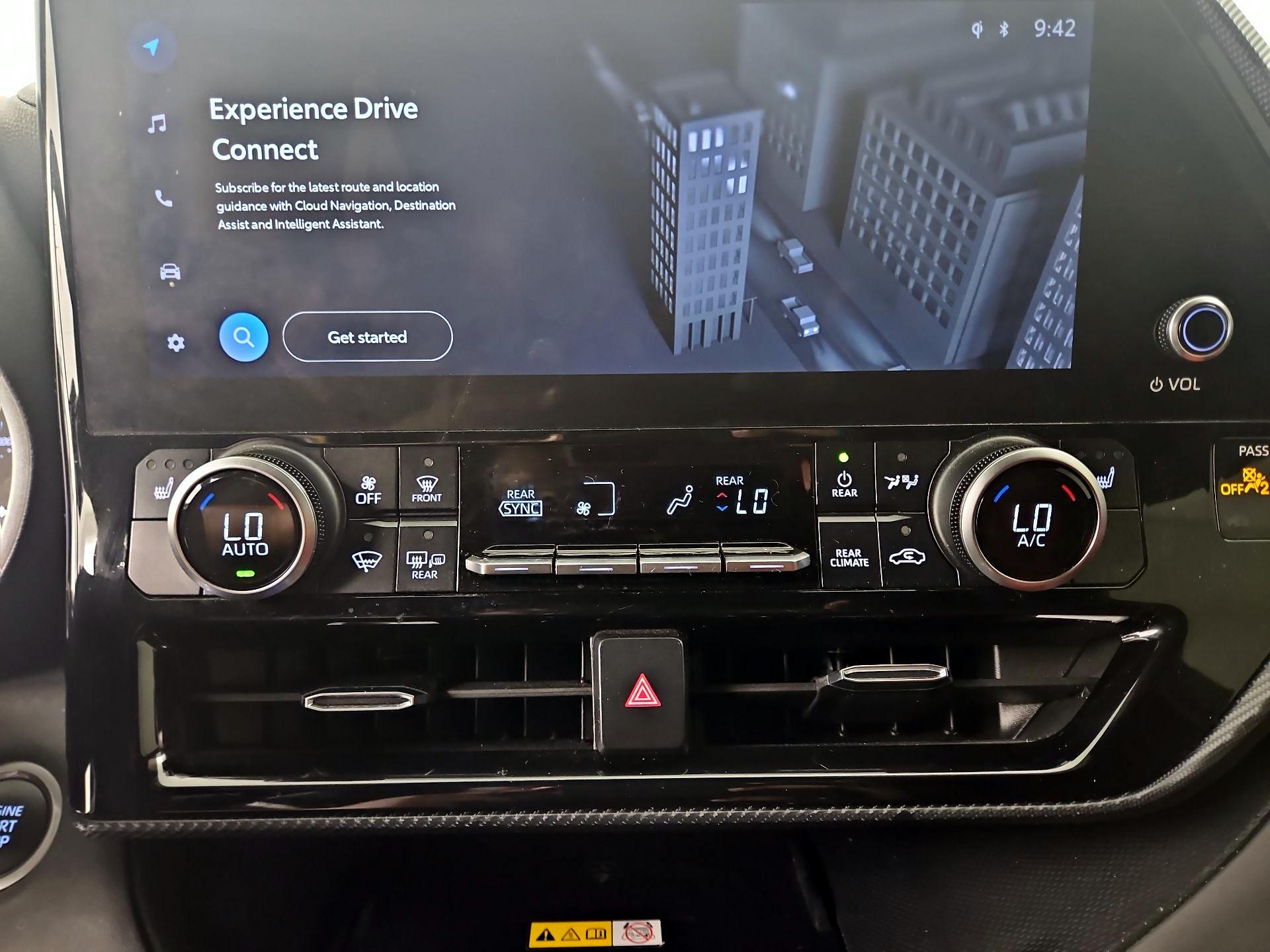Thumbnail: 2024 Toyota Highlander - 17