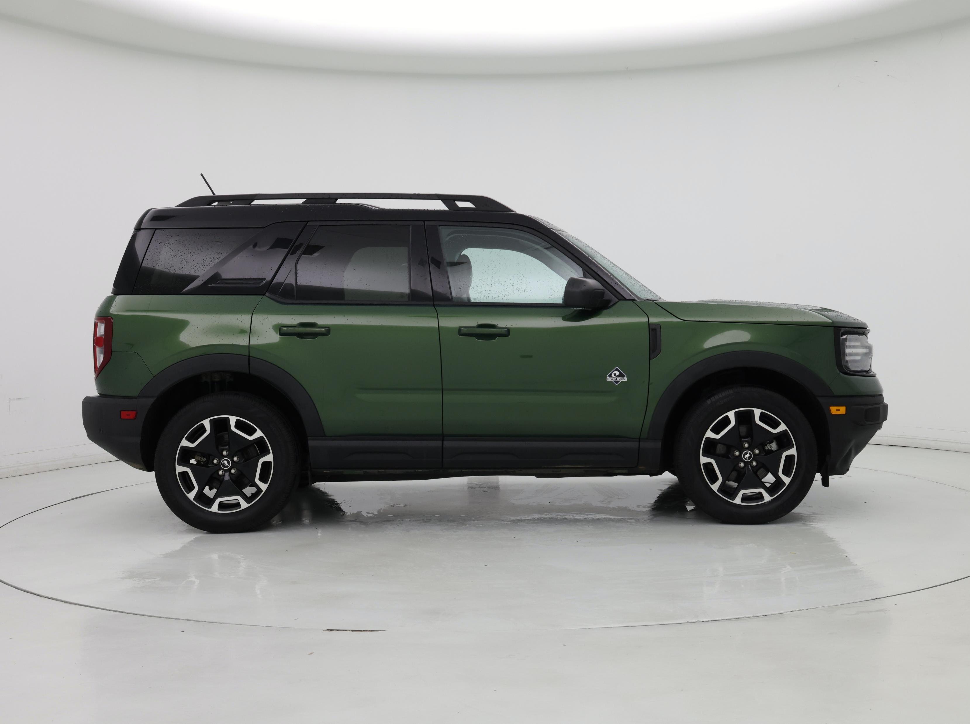 Thumbnail: 2023 Ford Bronco Sport - 7
