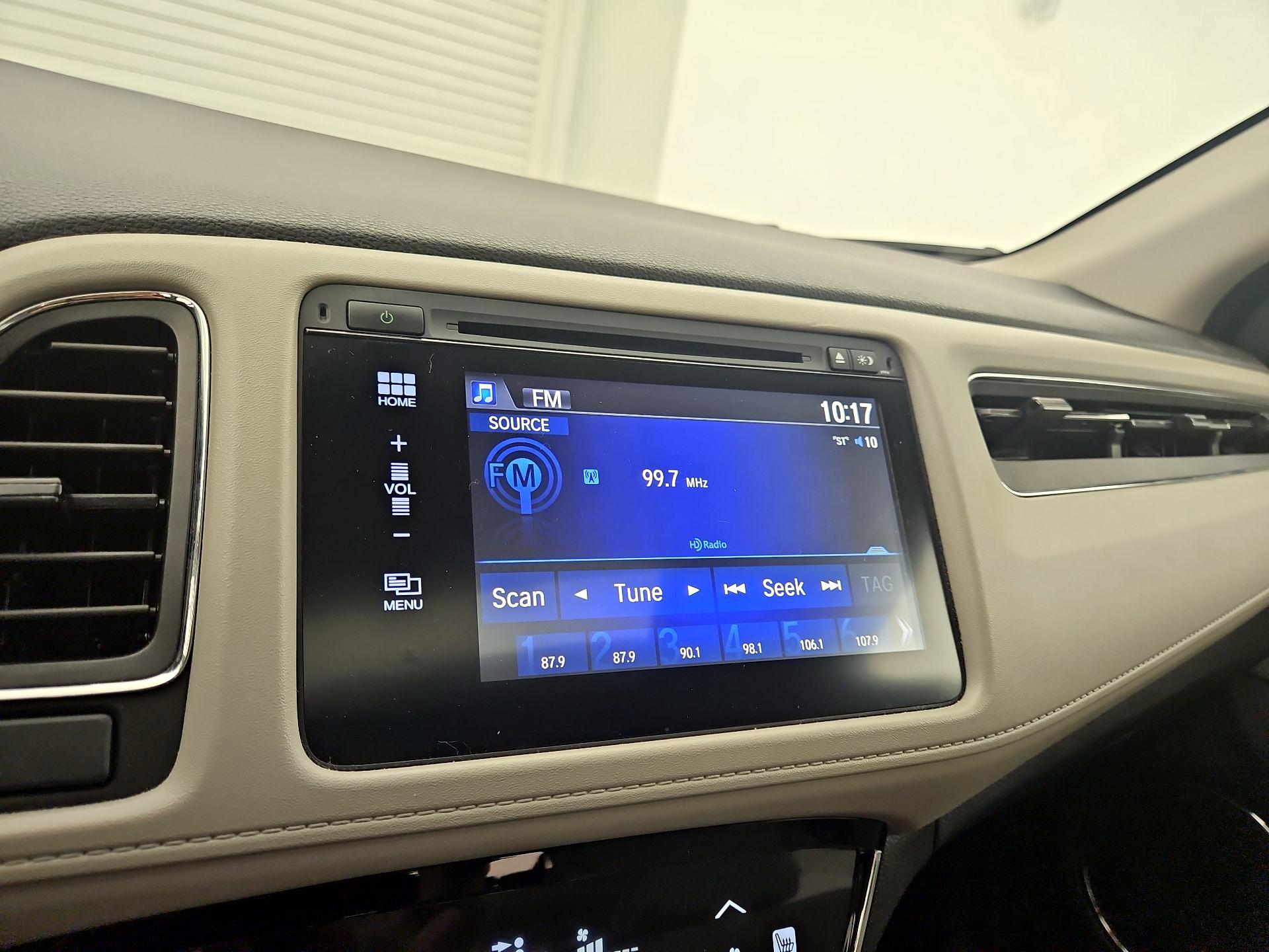 Thumbnail: 2018 Honda HR-V - 16