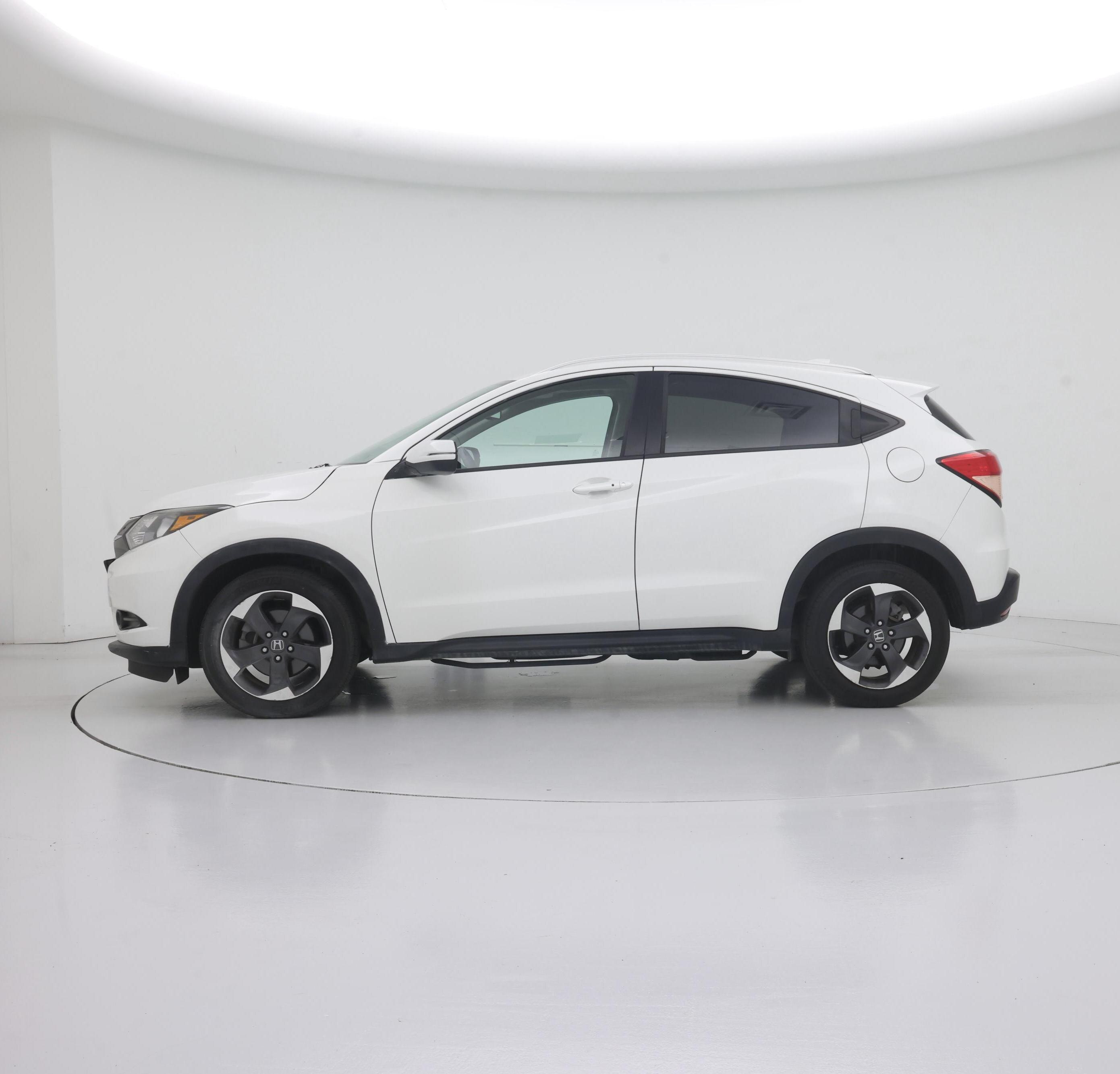 Thumbnail: 2018 Honda HR-V - 3