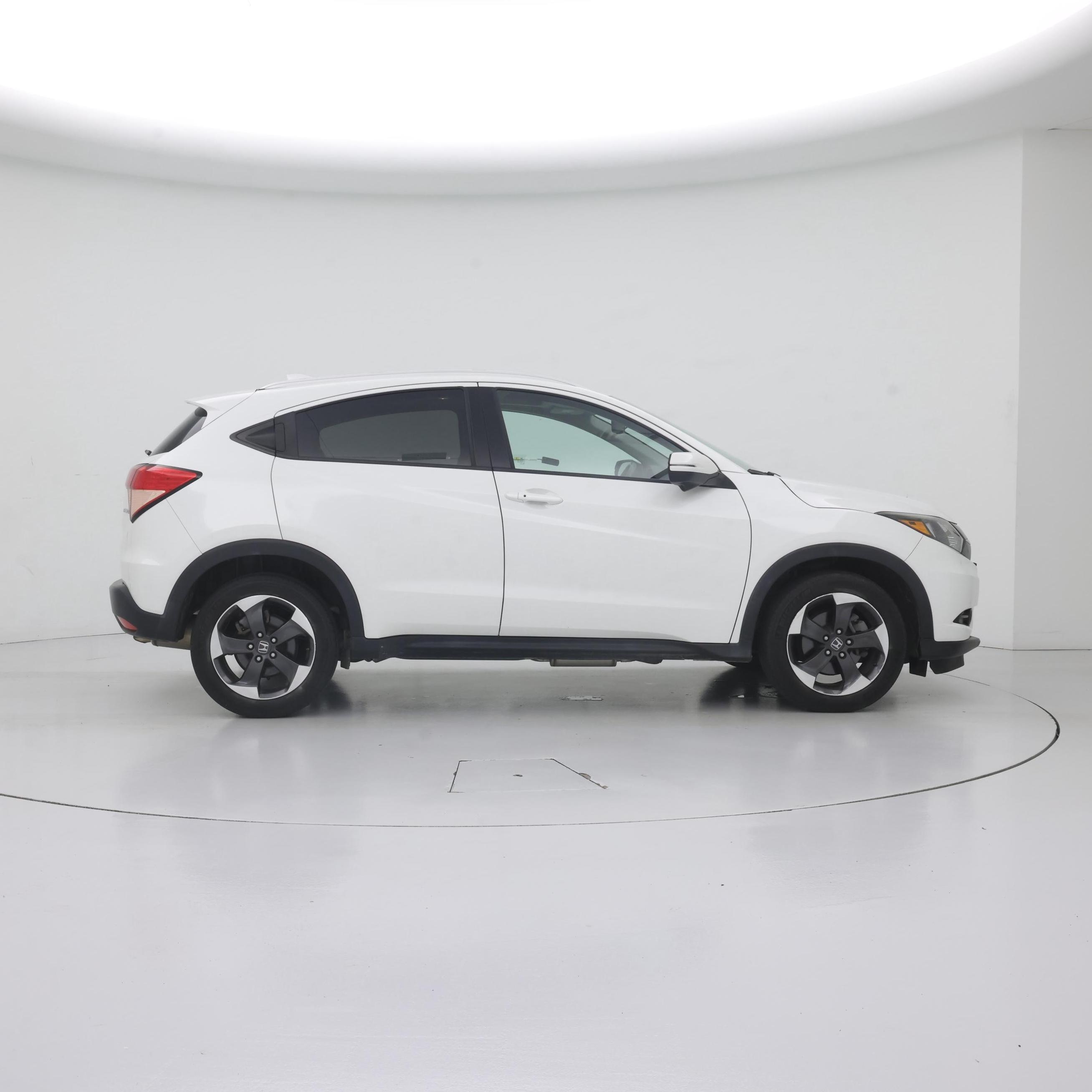 Thumbnail: 2018 Honda HR-V - 7
