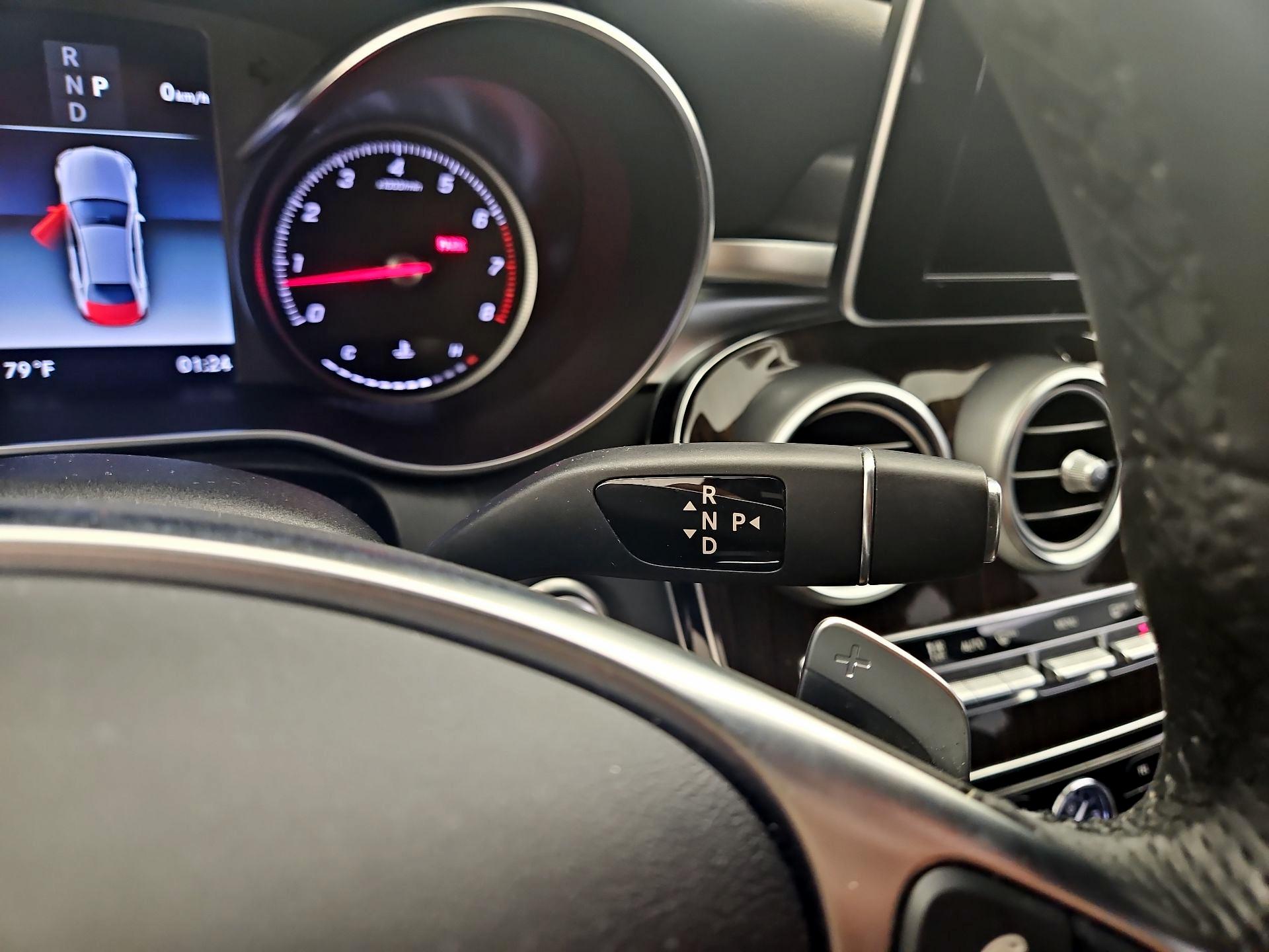 Thumbnail: 2018 Mercedes-Benz C-Class - 18