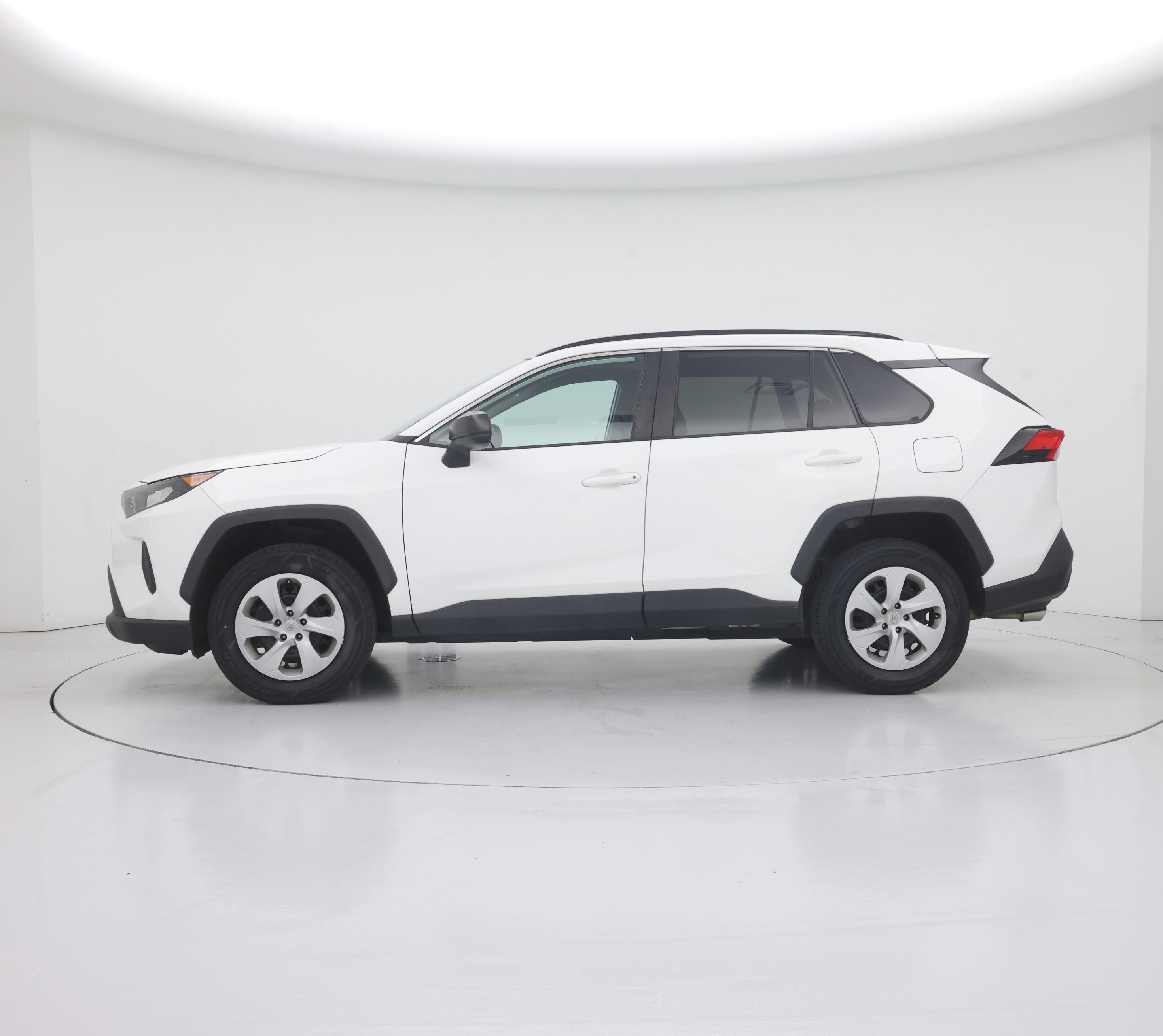 Thumbnail: 2020 Toyota RAV4 - 3
