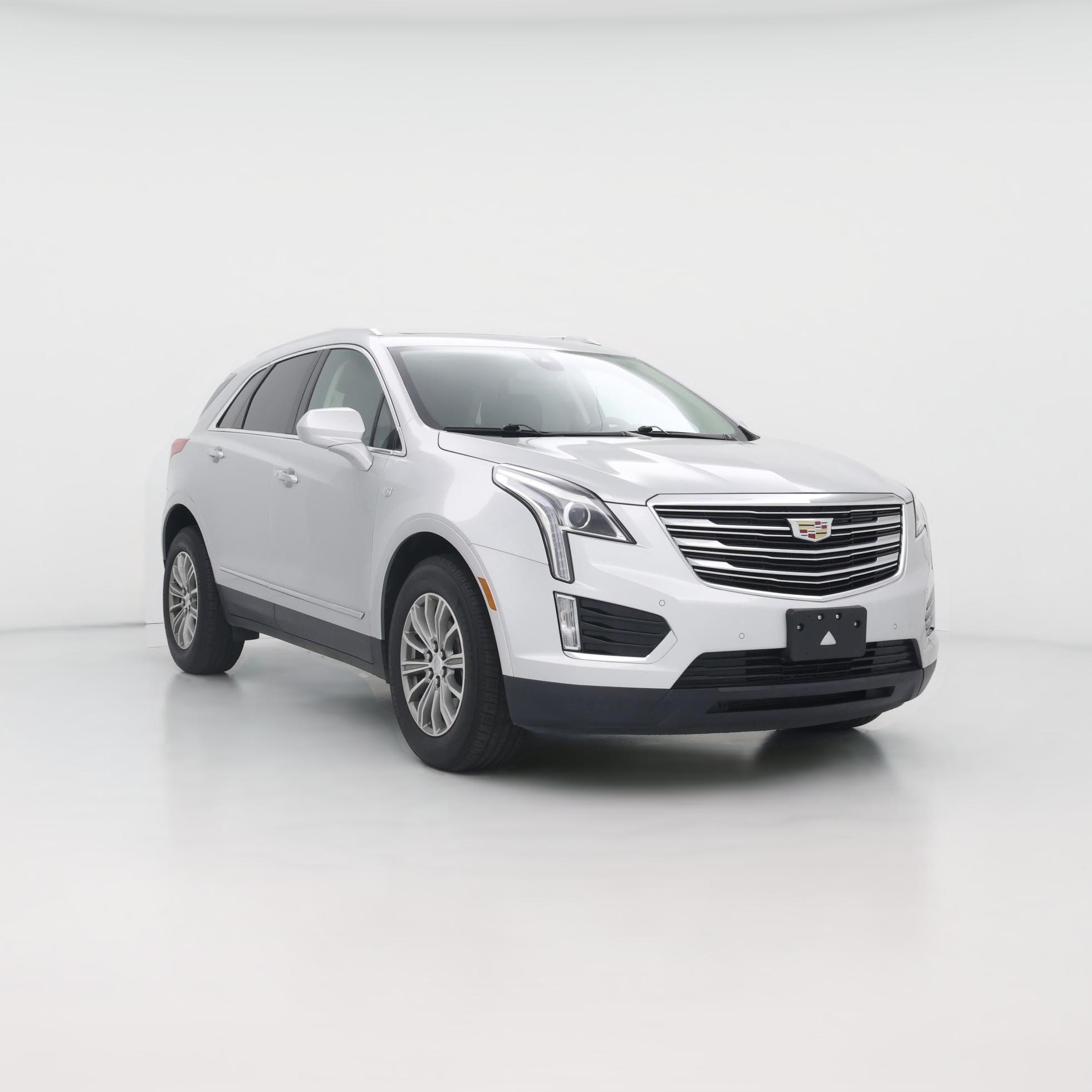 Thumbnail: 2017 Cadillac XT5 - 1