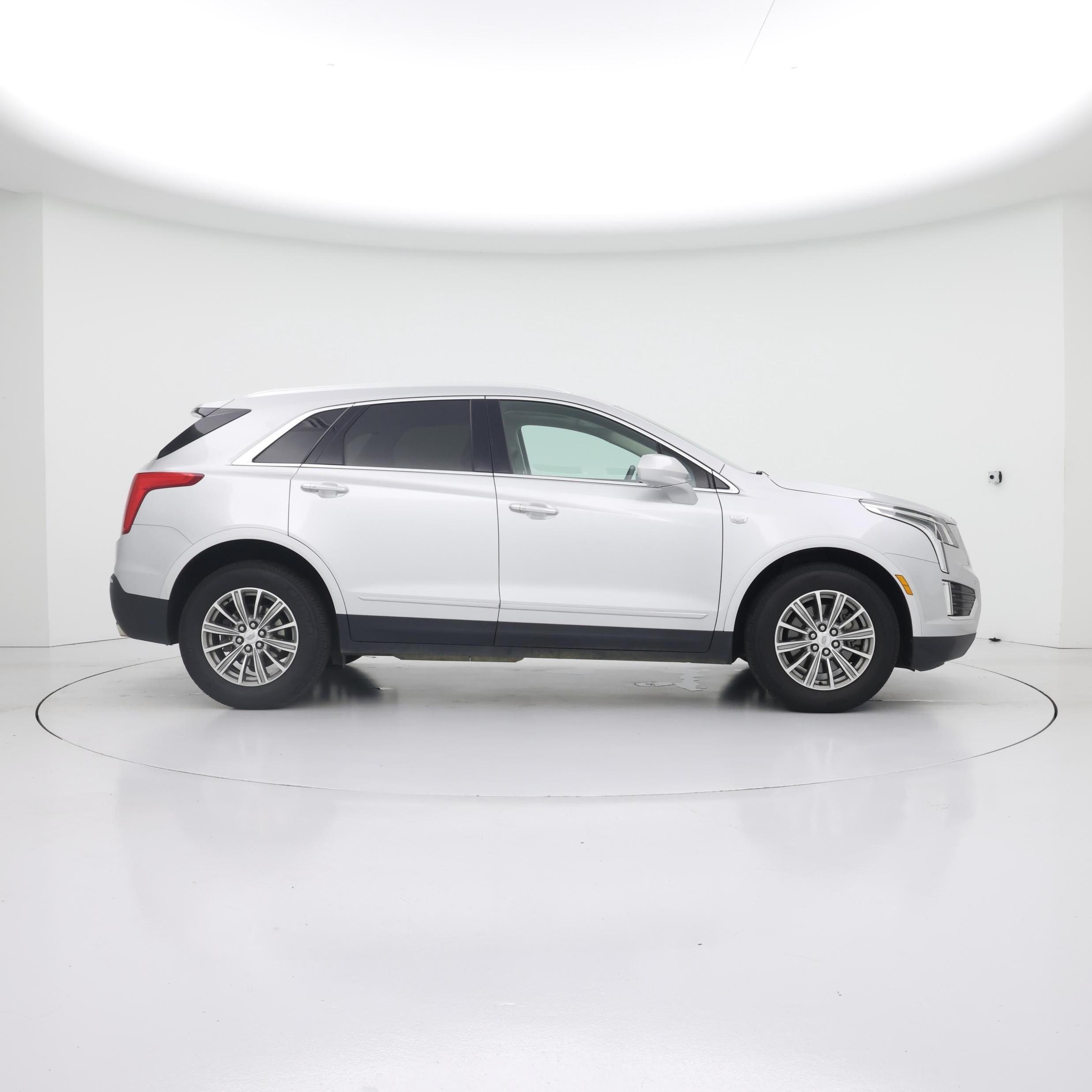 Thumbnail: 2017 Cadillac XT5 - 7