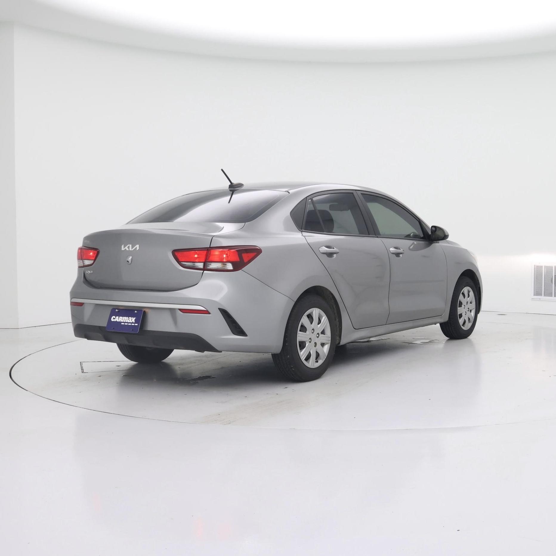 Thumbnail: 2022 Kia Rio - 8