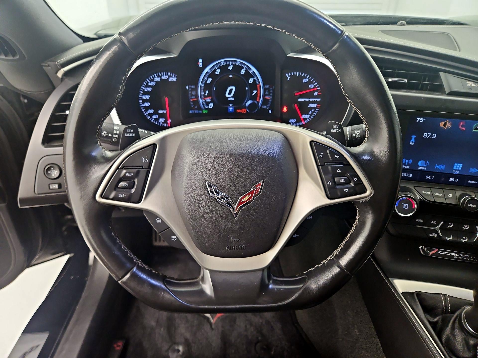 Thumbnail: 2016 Chevrolet Corvette - 10