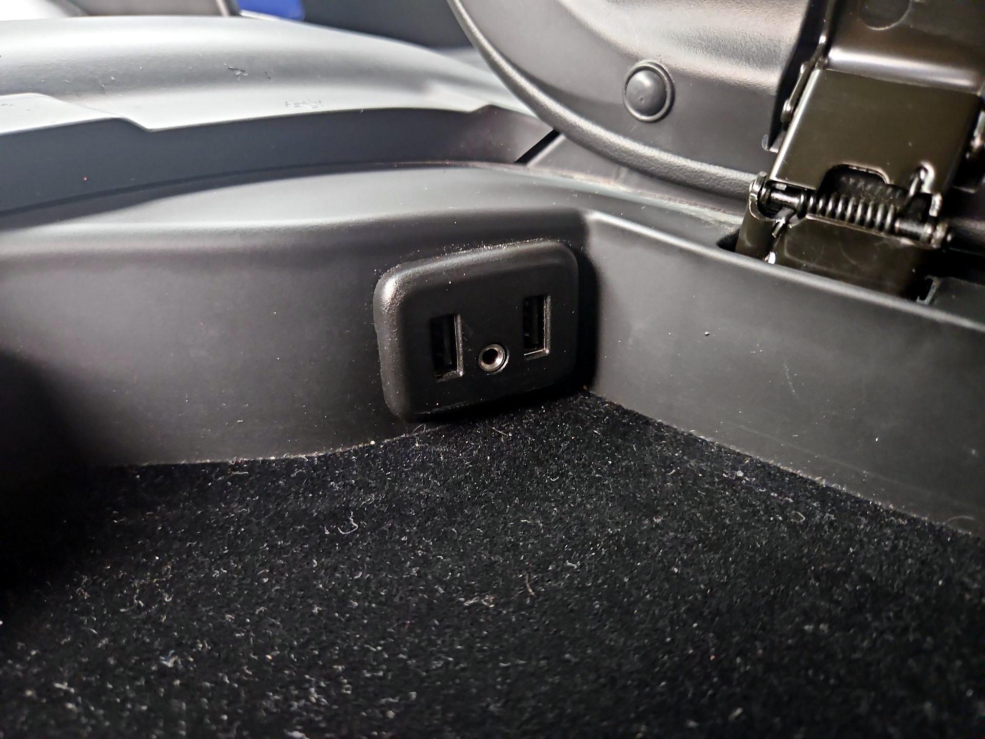 Thumbnail: 2016 Chevrolet Corvette - 18