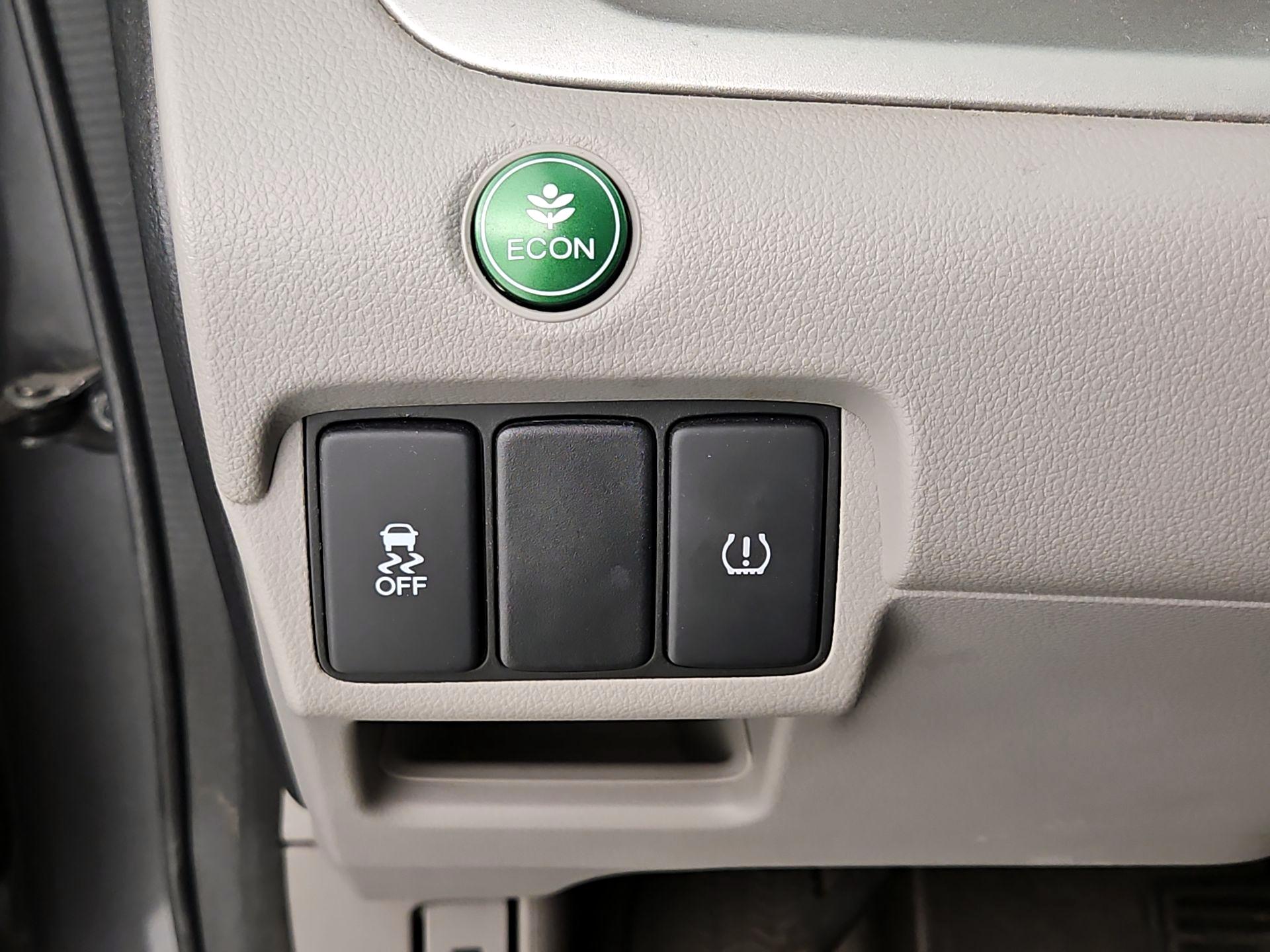 Thumbnail: 2014 Honda CR-V - 13