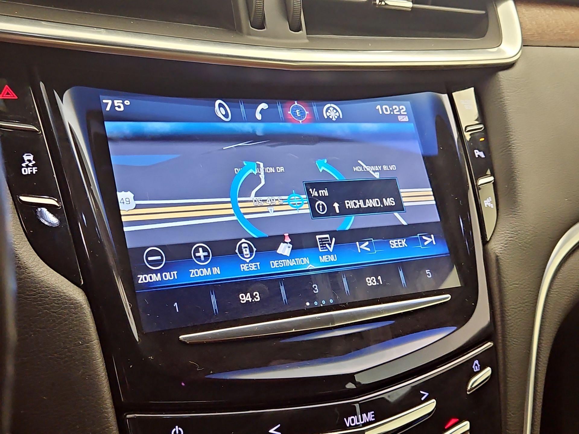 Thumbnail: 2015 Cadillac XTS - 14