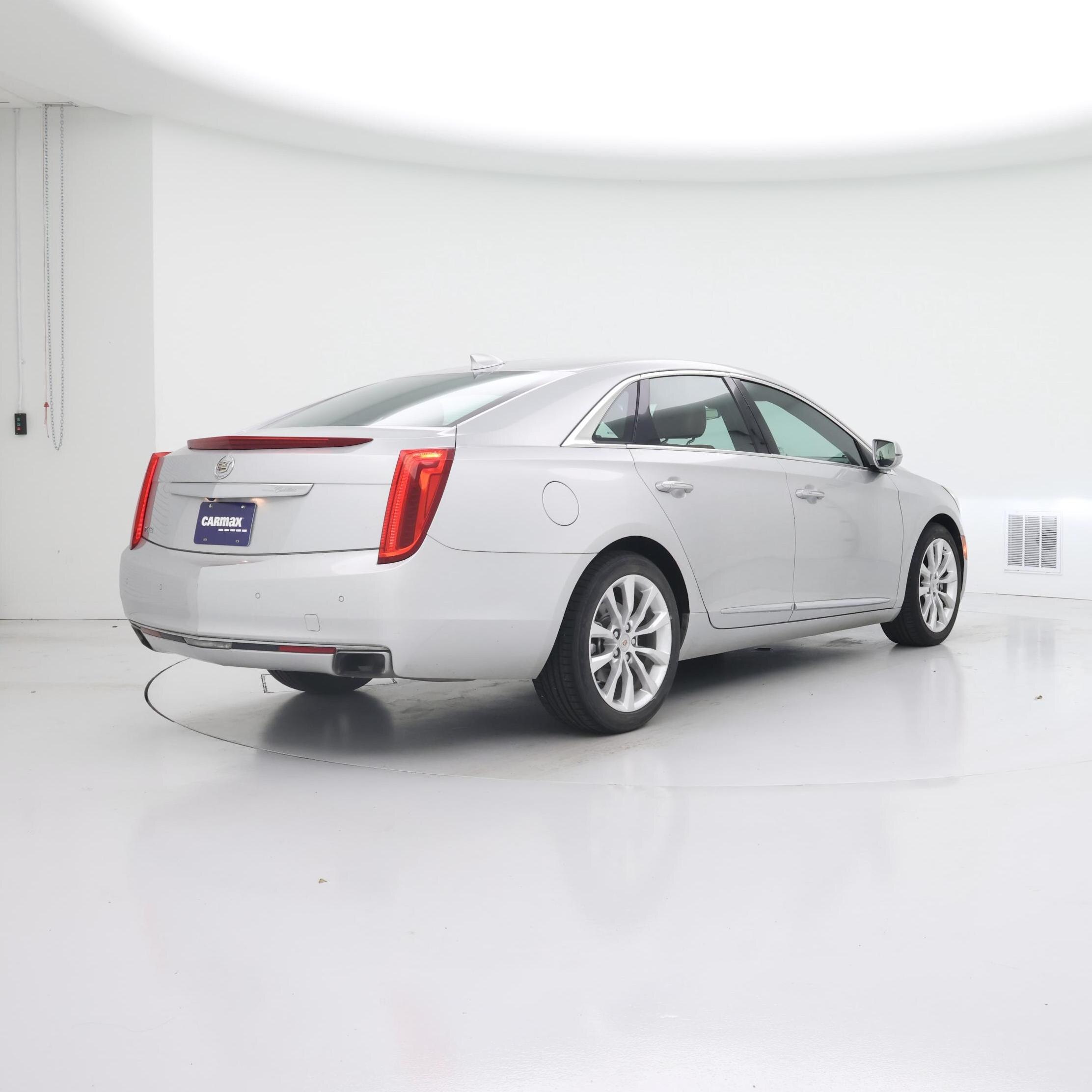 Thumbnail: 2015 Cadillac XTS - 8