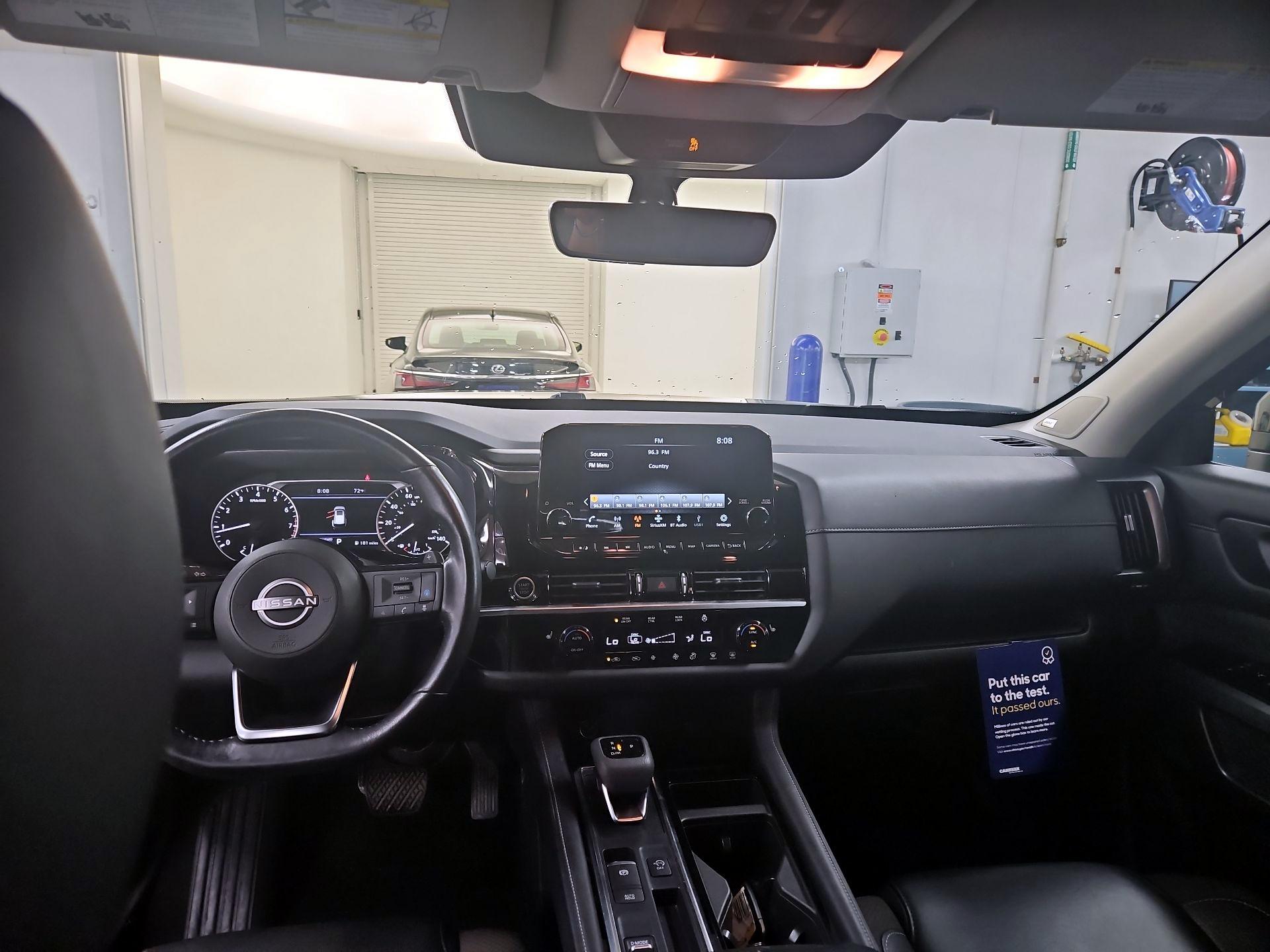 Thumbnail: 2023 Nissan Pathfinder - 9