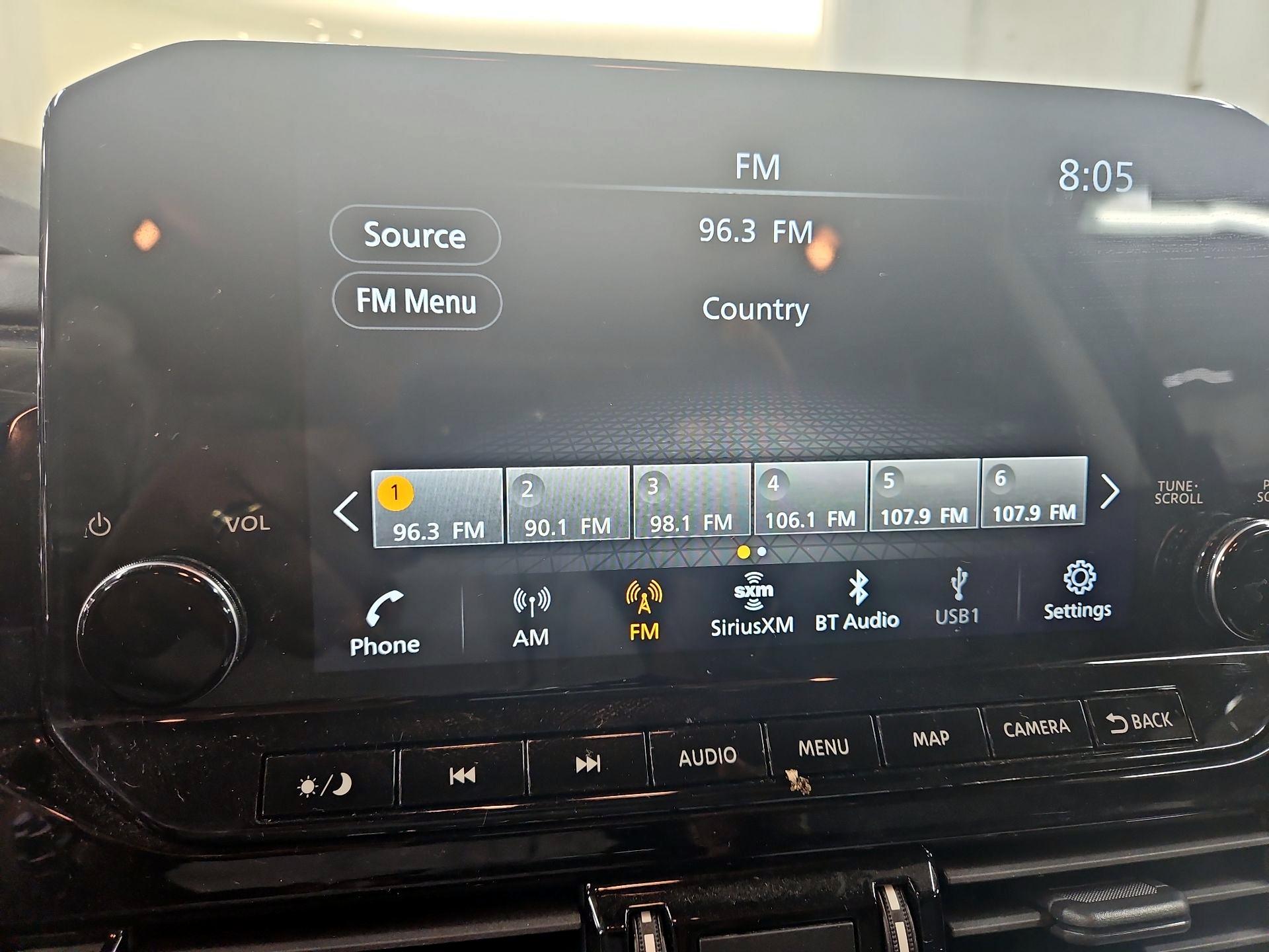 Thumbnail: 2023 Nissan Pathfinder - 15