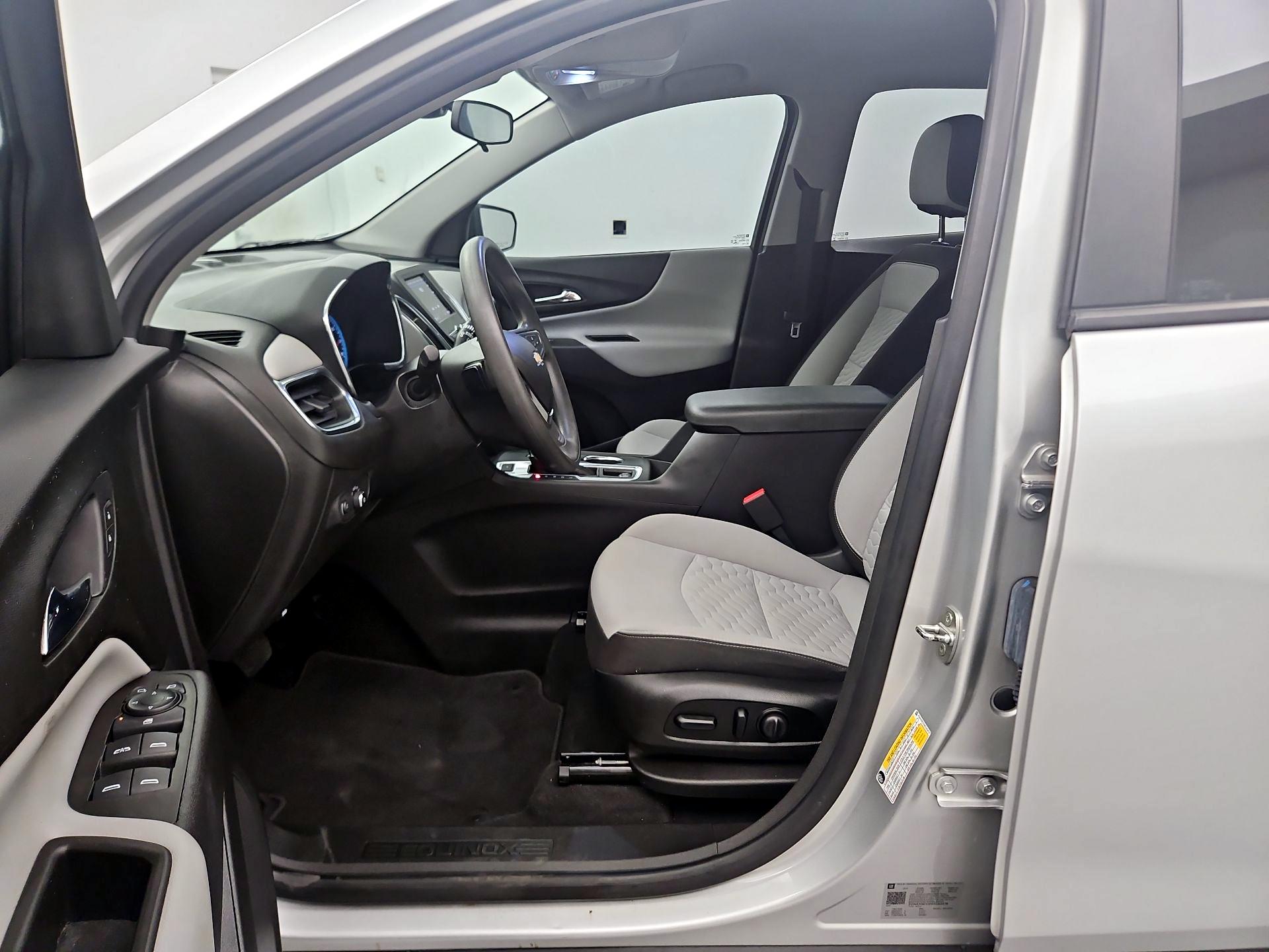Thumbnail: 2021 Chevrolet Equinox - 11