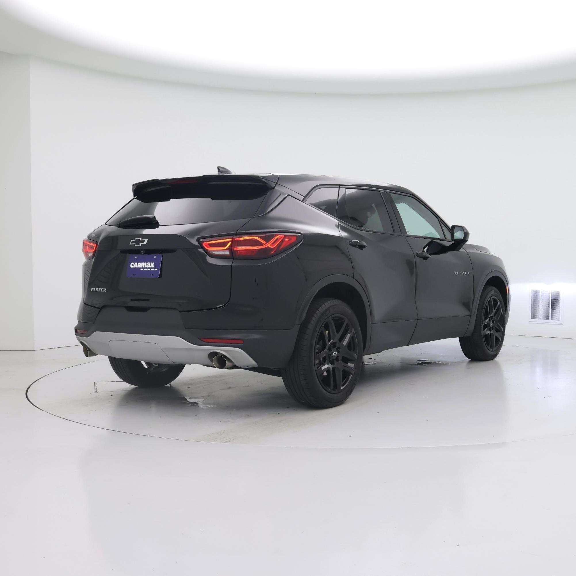Thumbnail: 2023 Chevrolet Blazer - 8
