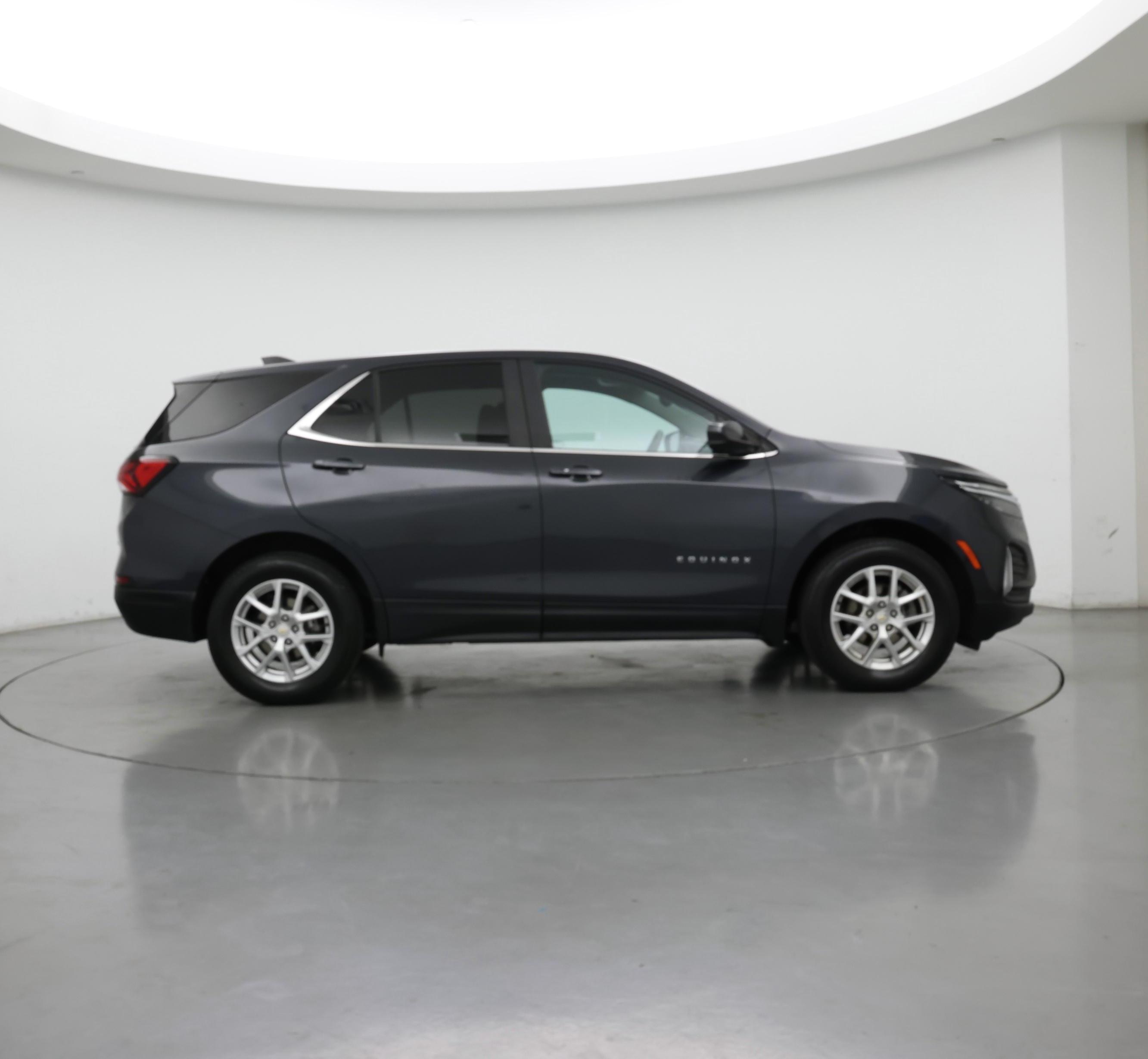 Thumbnail: 2022 Chevrolet Equinox - 7