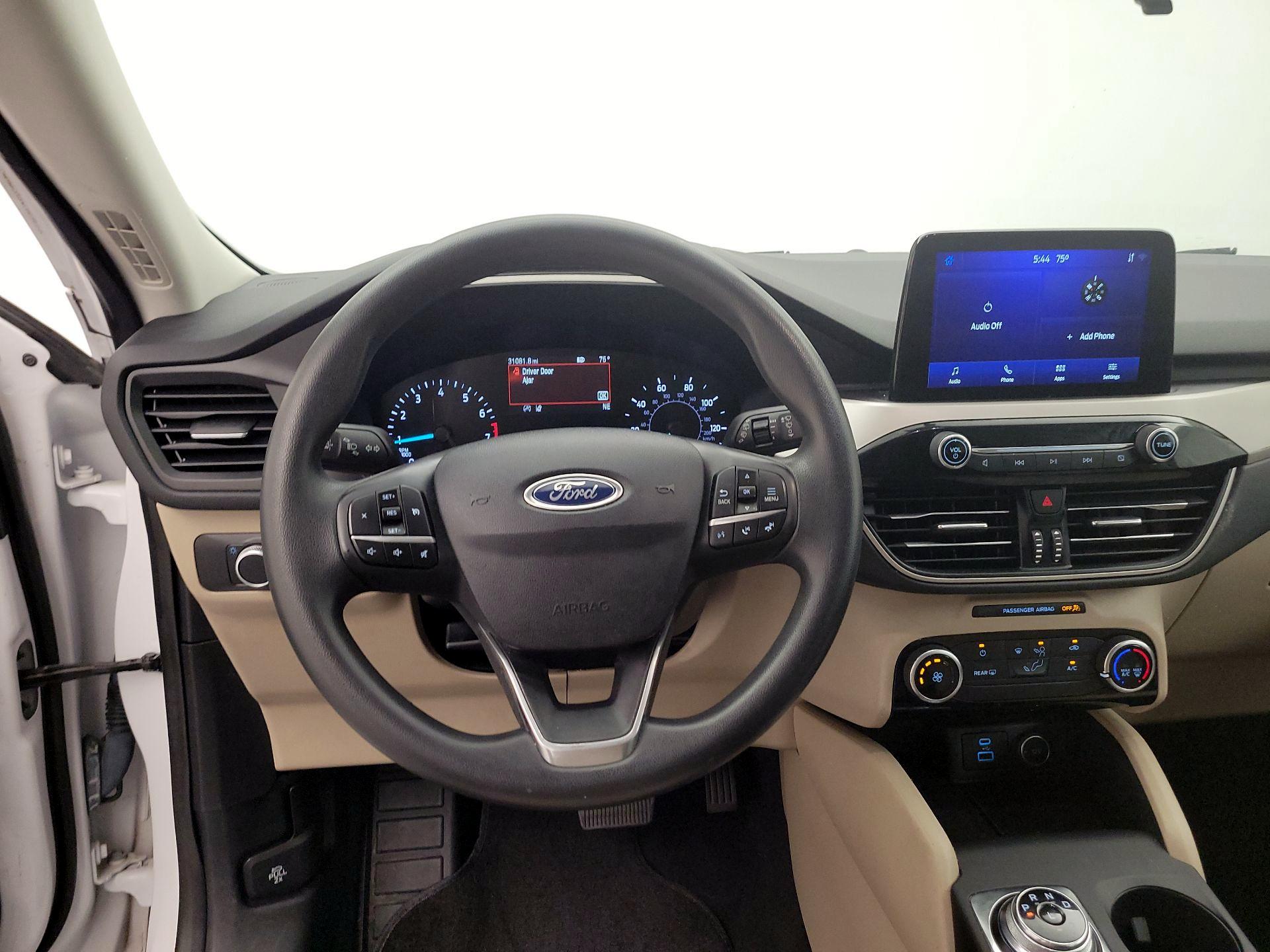 Thumbnail: 2021 Ford Escape - 10