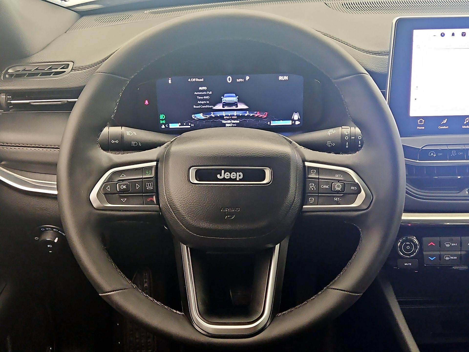 Thumbnail: 2023 Jeep Compass - 10