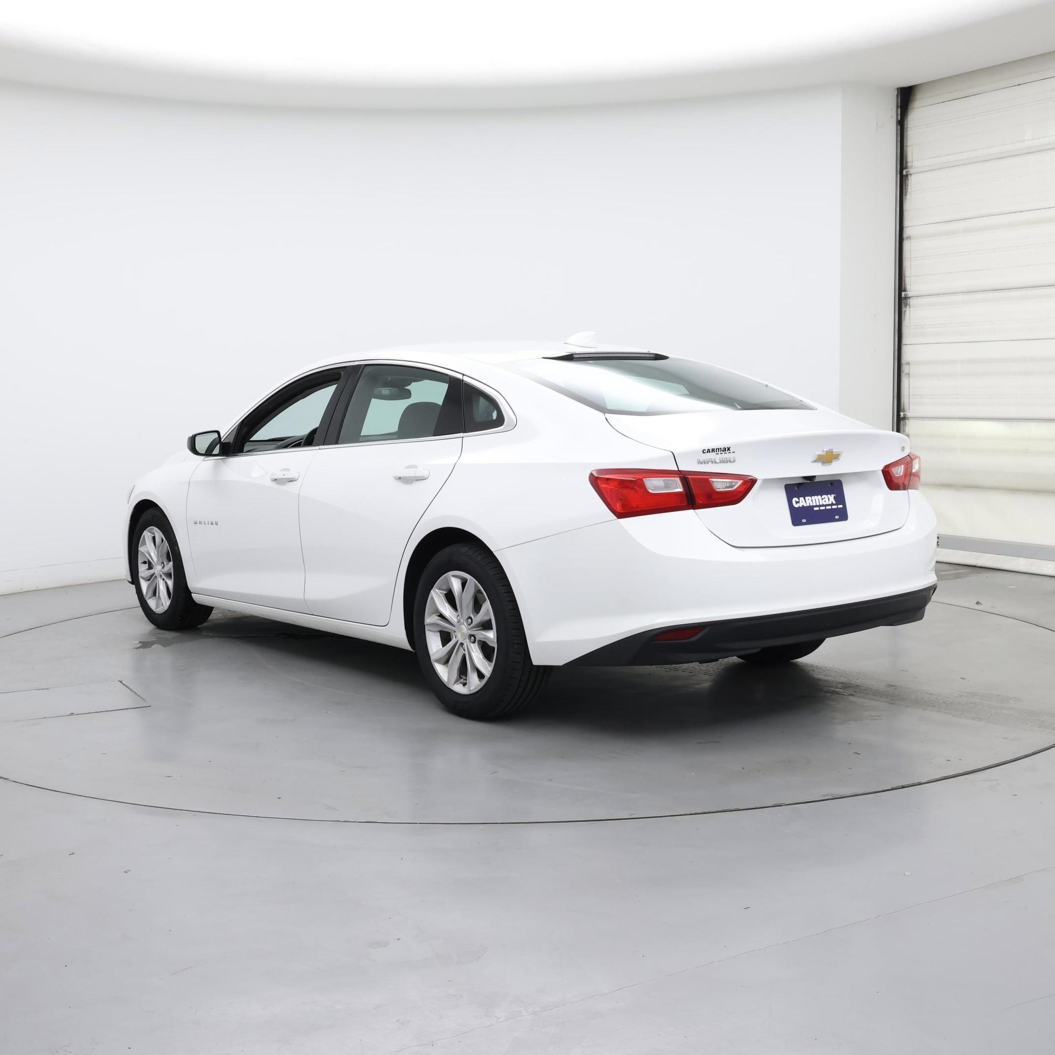 Thumbnail: 2023 Chevrolet Malibu - 2