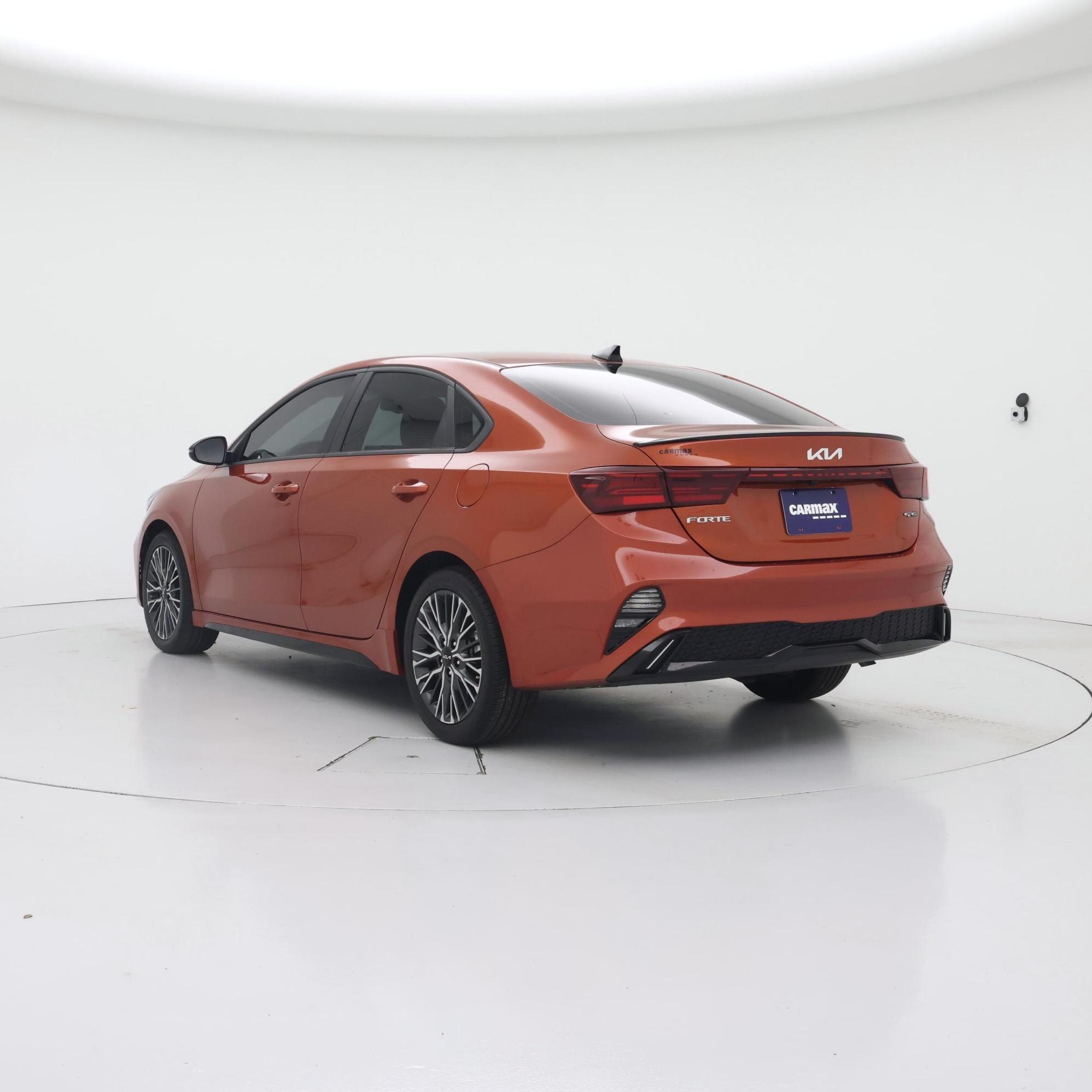 Thumbnail: 2023 Kia Forte - 2