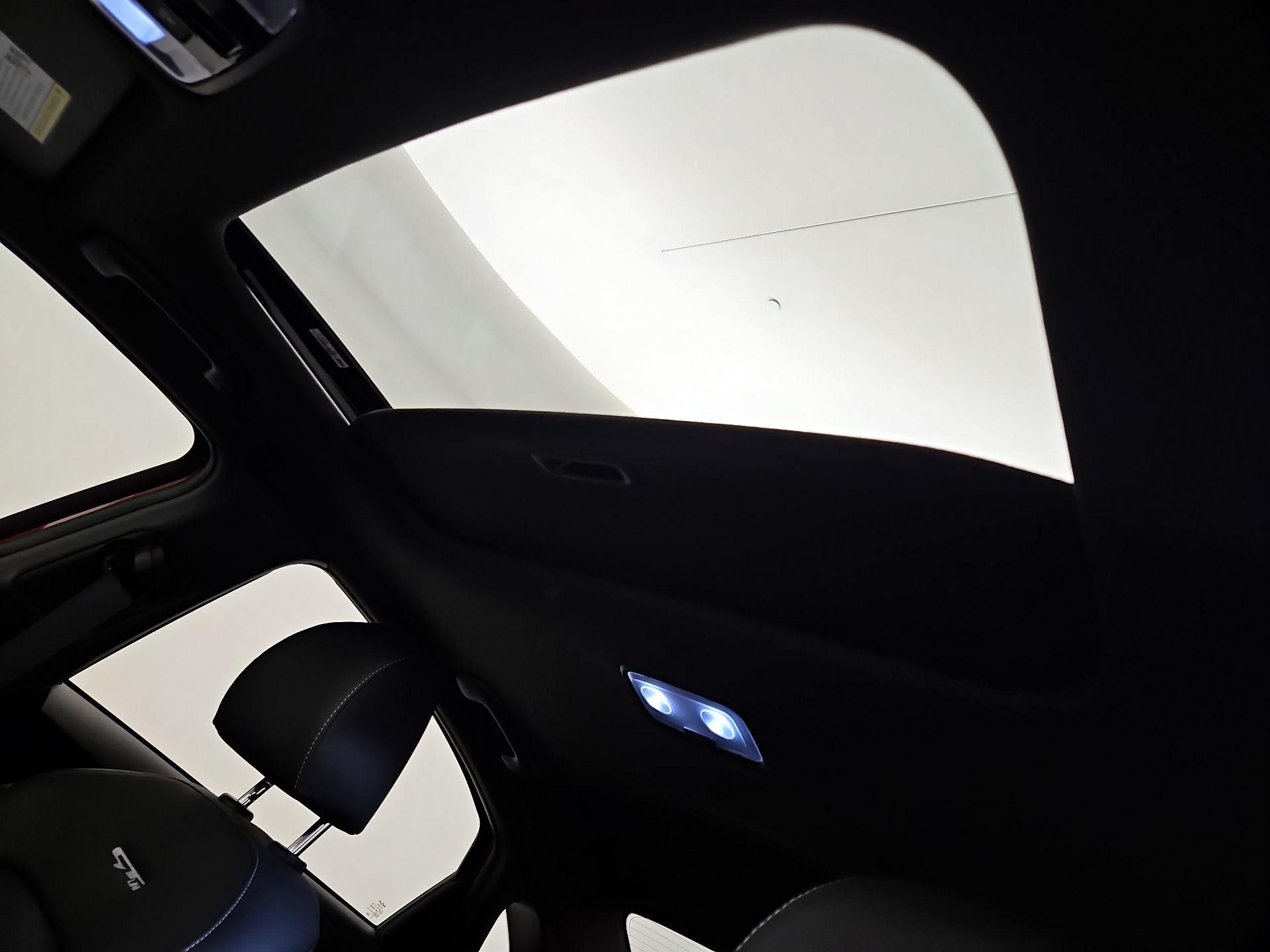 Thumbnail: 2023 Kia Forte - 20